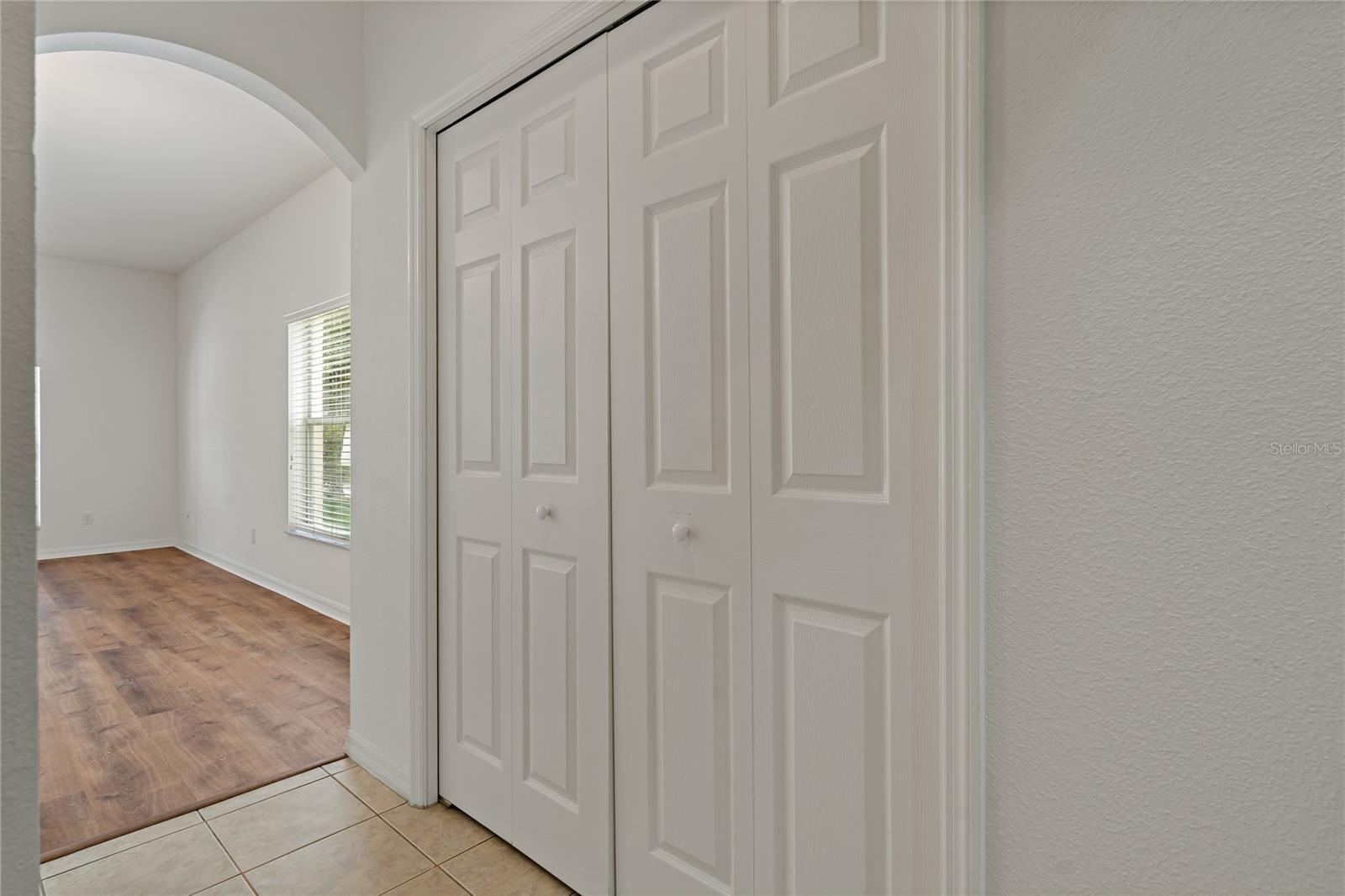 Image 5 of 36 For 12814 Cattail Shore Lane