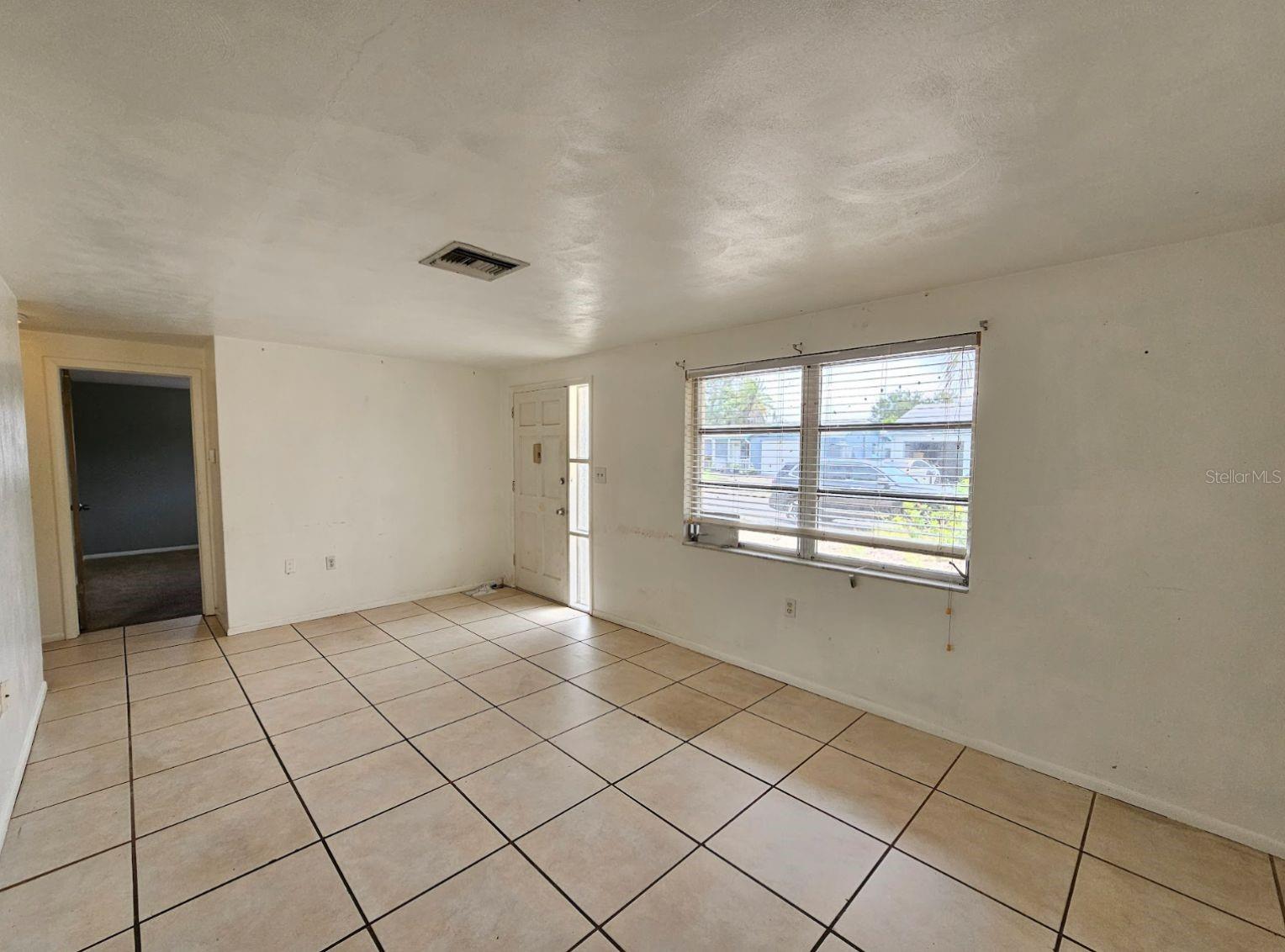 Image 5 of 10 For 1019 Maybury Drive