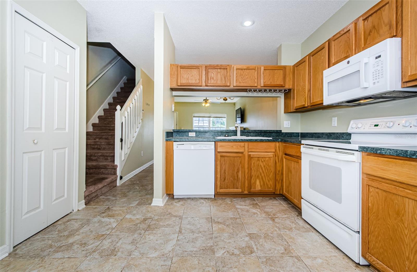 Image 8 of 27 For 1241 Redondo Way