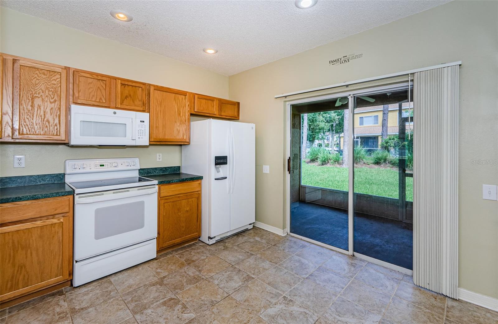 Image 9 of 27 For 1241 Redondo Way