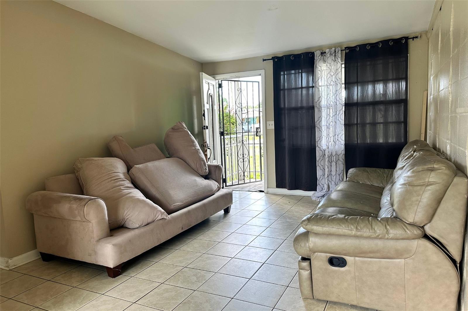 Image 4 of 14 For 5016 86th Street