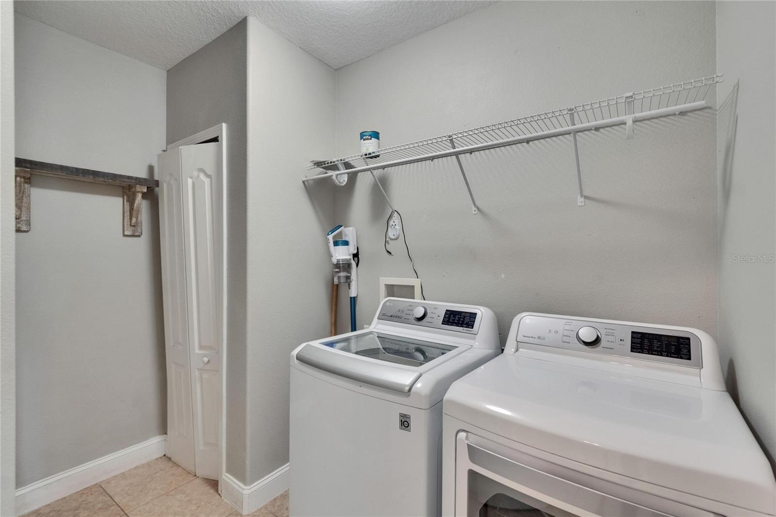 Image 10 of 100 For 5918 Beaconpark Street