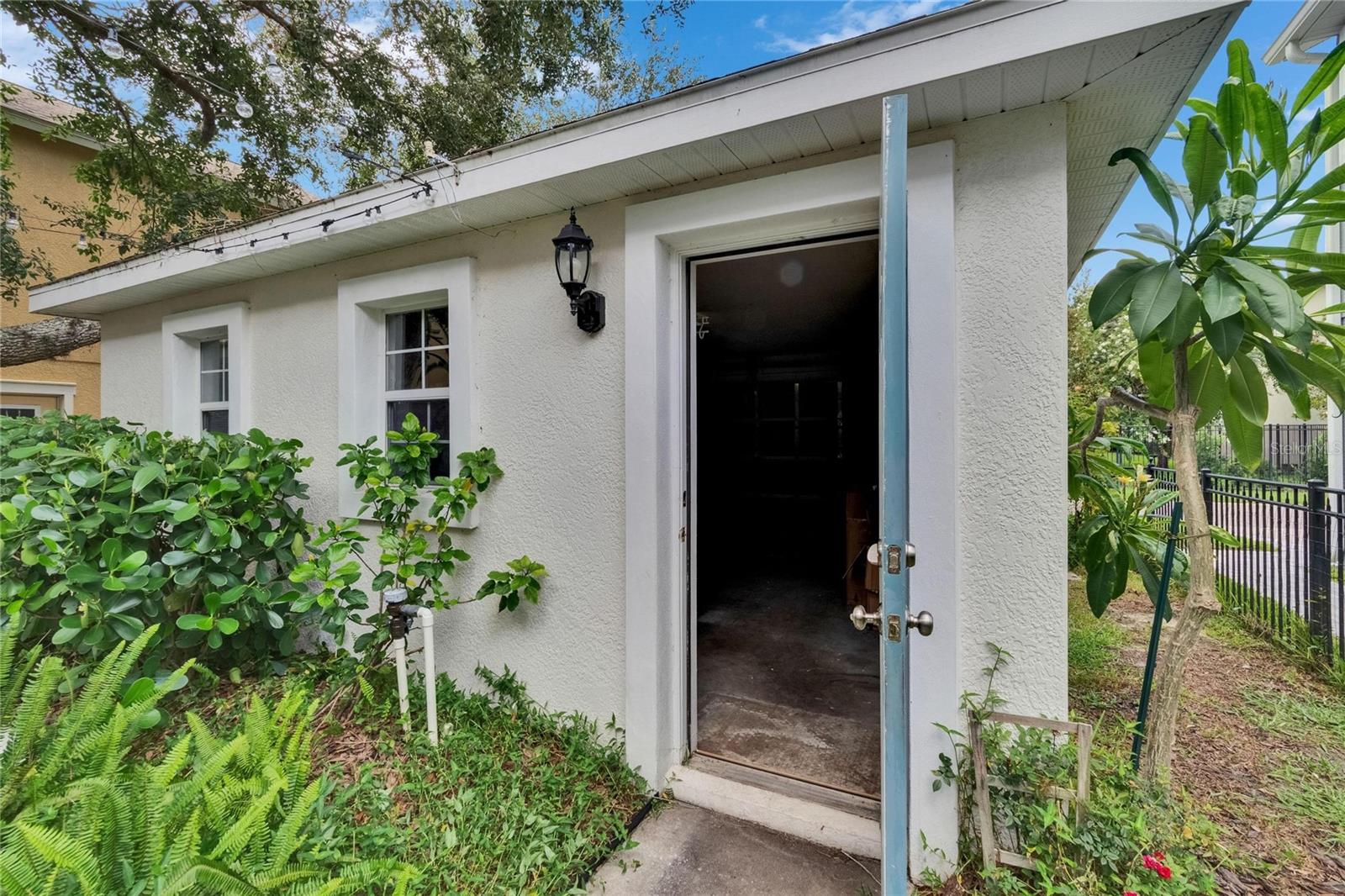 Image 69 of 100 For 5918 Beaconpark Street