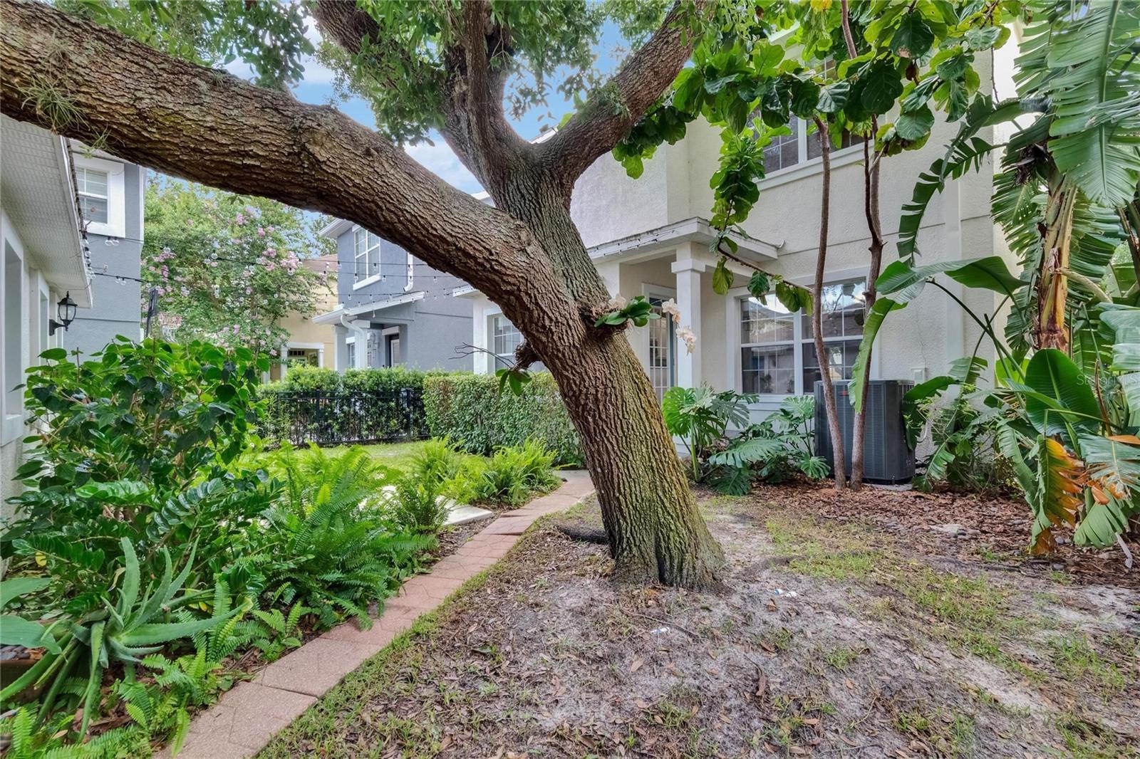 Image 72 of 100 For 5918 Beaconpark Street