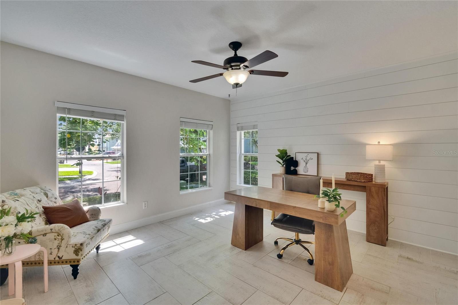Image 9 of 100 For 5918 Beaconpark Street