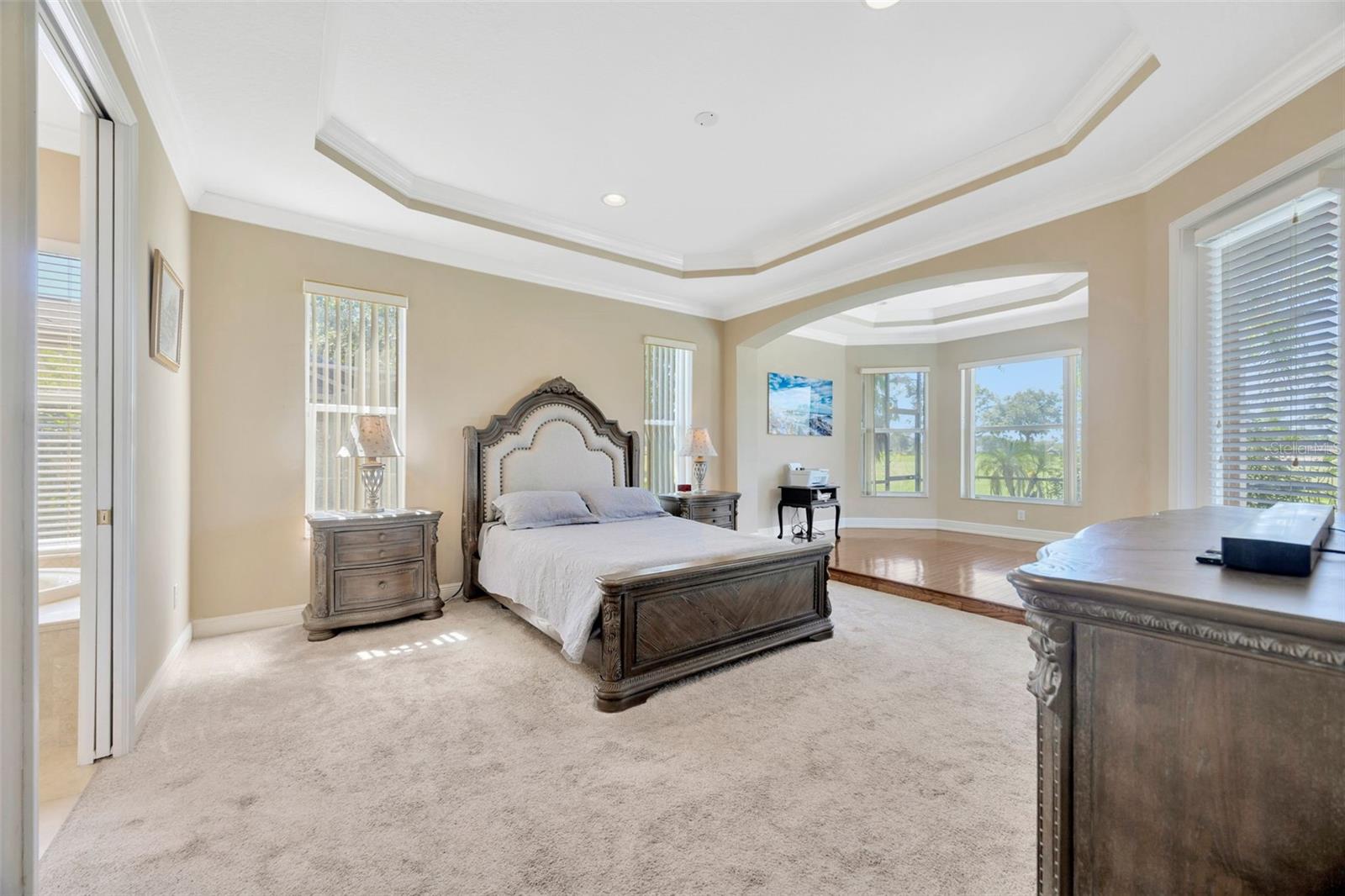 Image 19 of 49 For 23320 Dinhurst Court