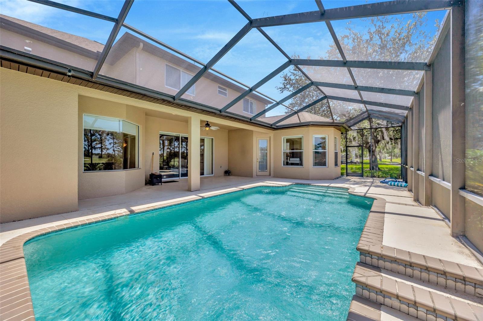 Image 43 of 49 For 23320 Dinhurst Court