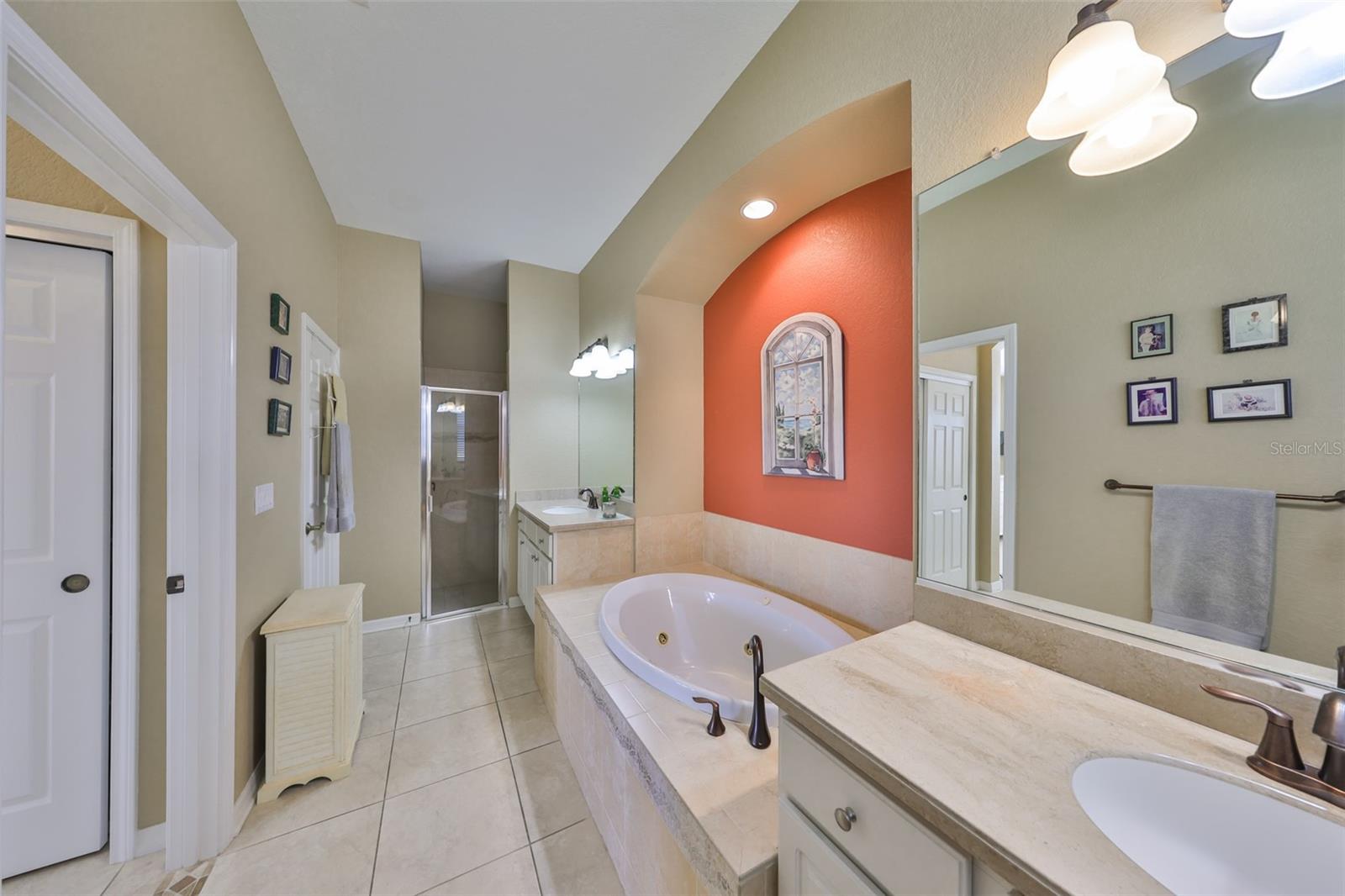 Image 32 of 53 For 2239 Sifield Greens Way 84