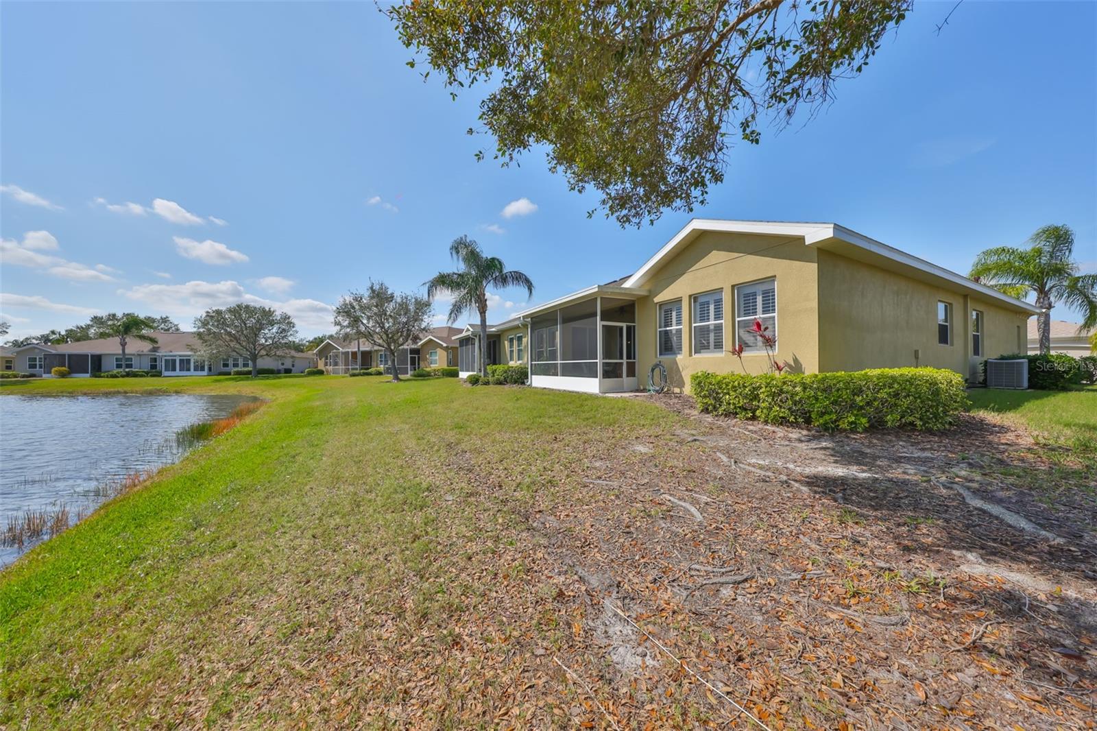 Image 43 of 53 For 2239 Sifield Greens Way 84