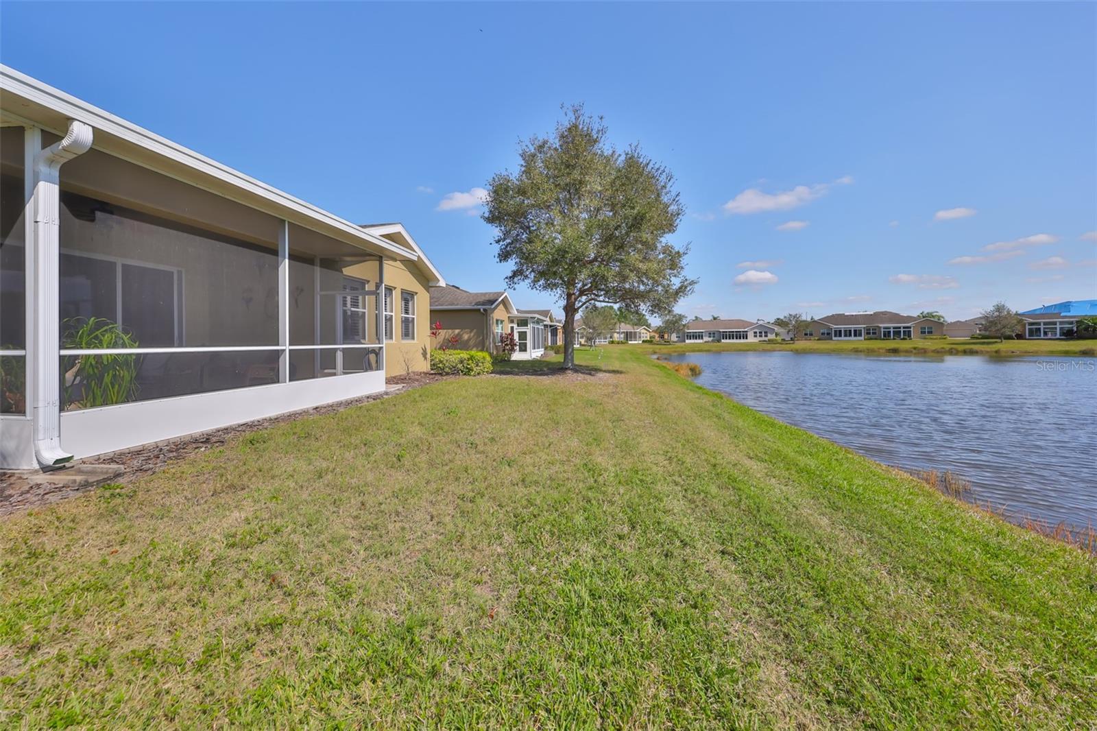Image 44 of 53 For 2239 Sifield Greens Way 84