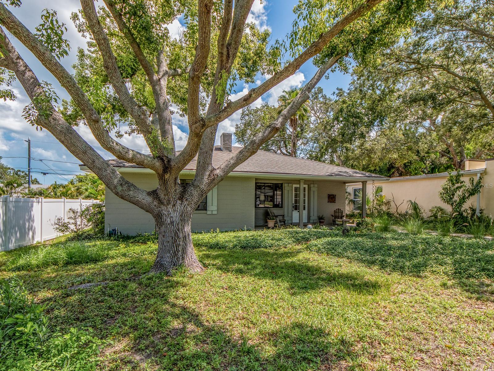 Image 2 of 23 For 1136 Granada Street