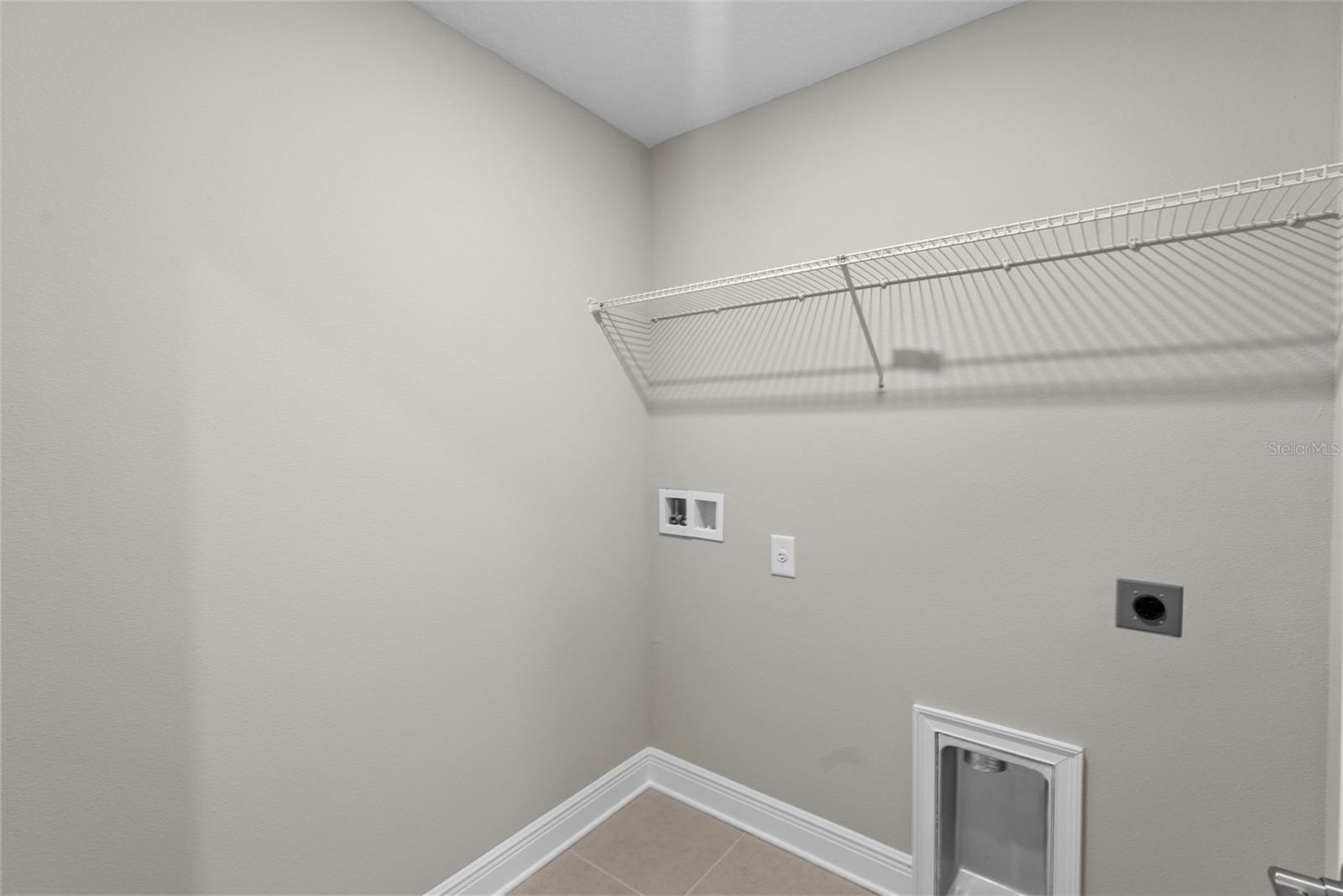 Image 18 of 31 For 6226 29th Street N