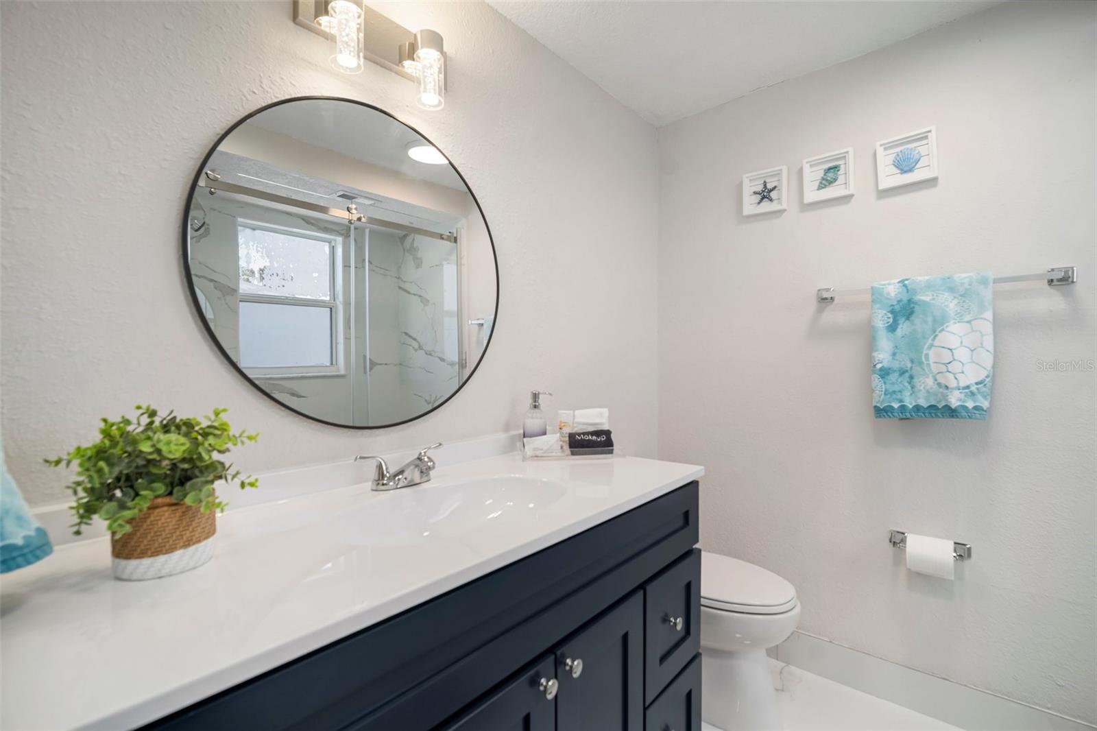 Image 19 of 48 For 1712 Azalea Court A