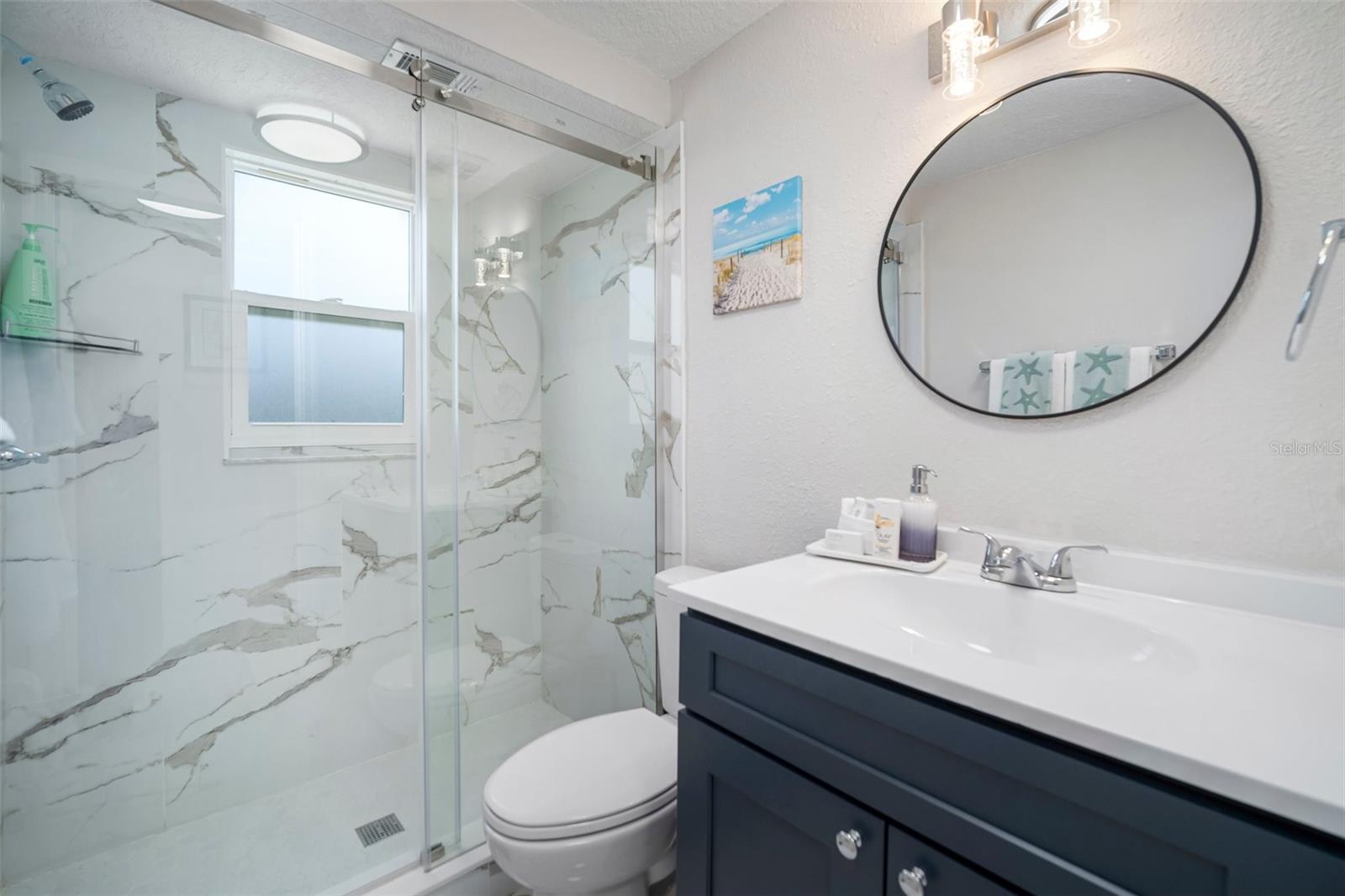 Image 21 of 48 For 1712 Azalea Court A
