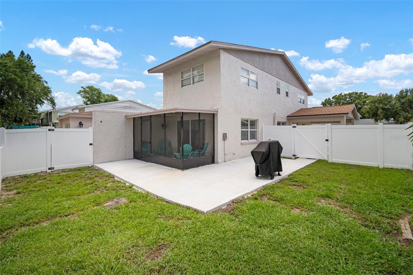 Image 3 of 48 For 1712 Azalea Court A