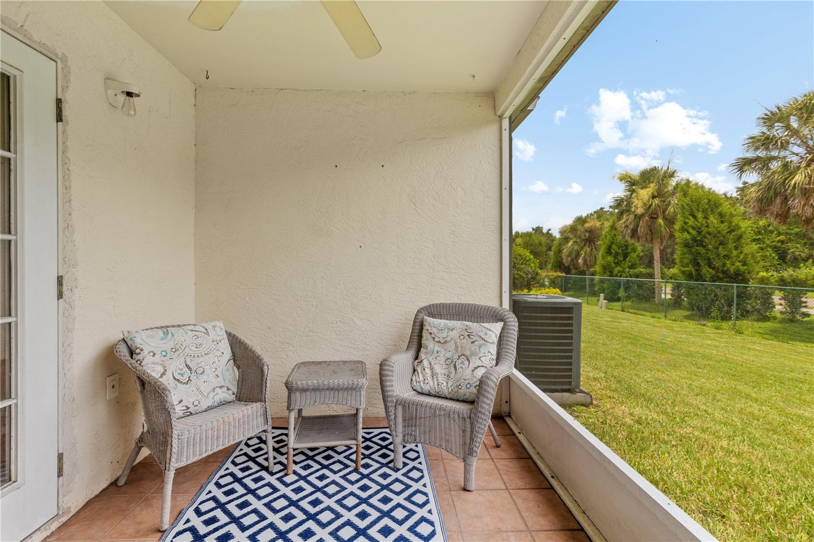 Image 30 of 55 For 421 Countryside Key Boulevard