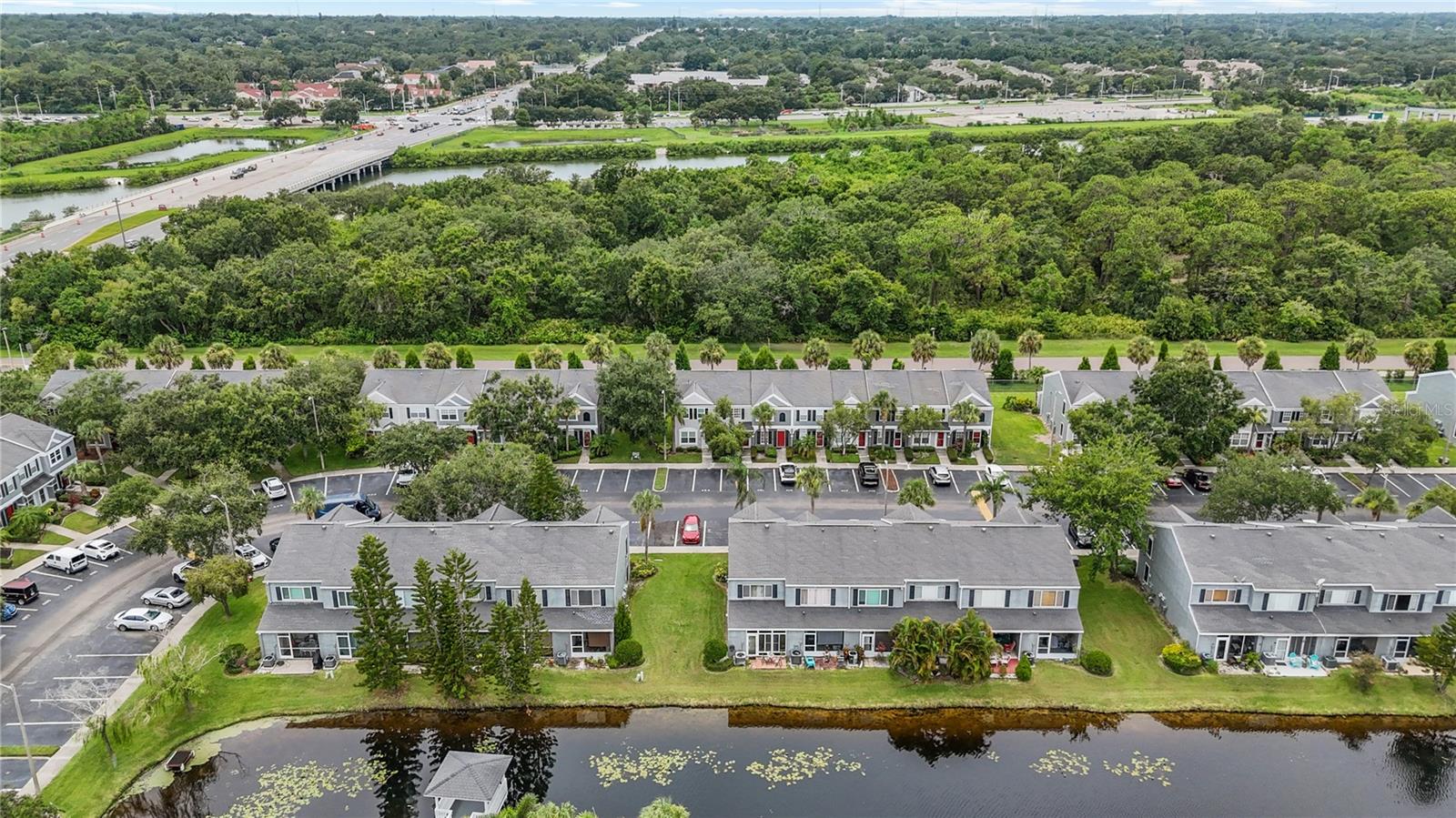 Image 36 of 55 For 421 Countryside Key Boulevard