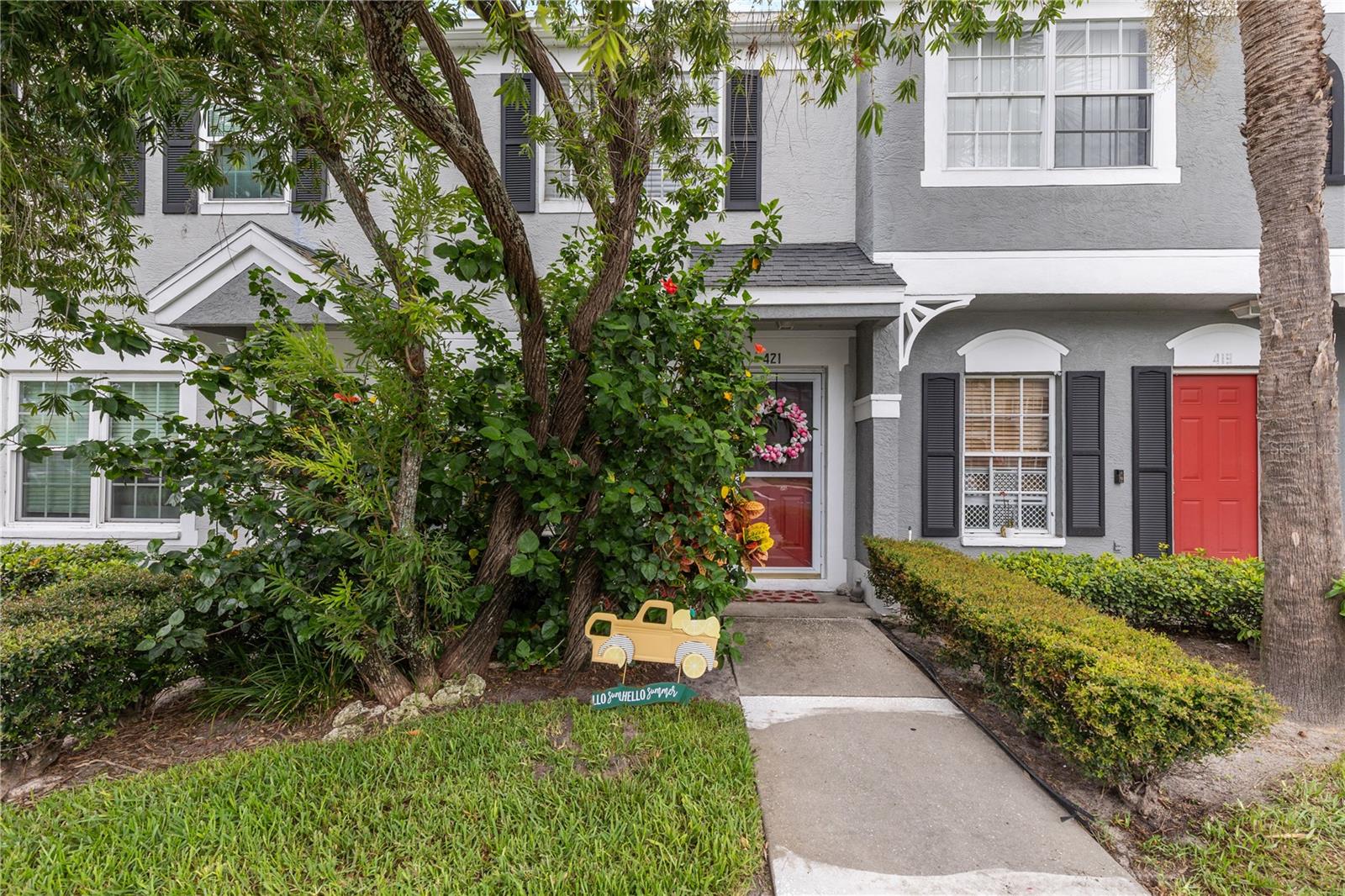 Image 4 of 55 For 421 Countryside Key Boulevard