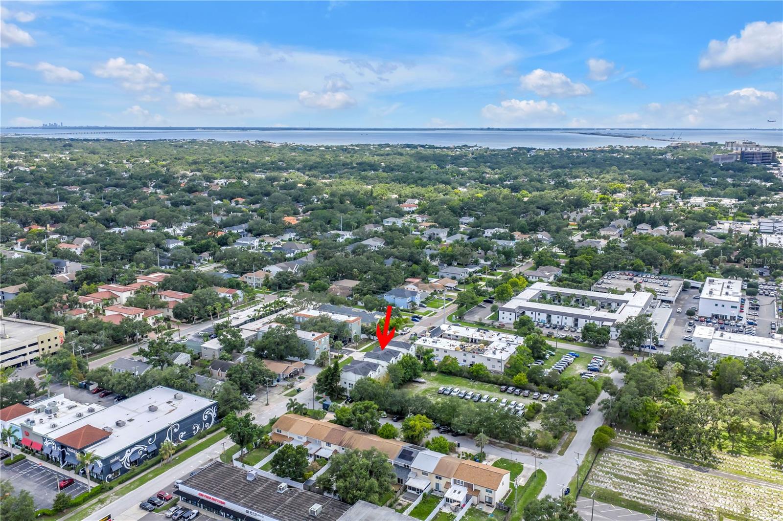 Listing photo id 61 for 3807 Cleveland Street