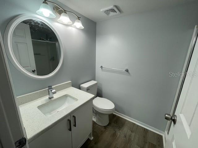 Image 12 of 31 For 6262 142nd Avenue N 1005