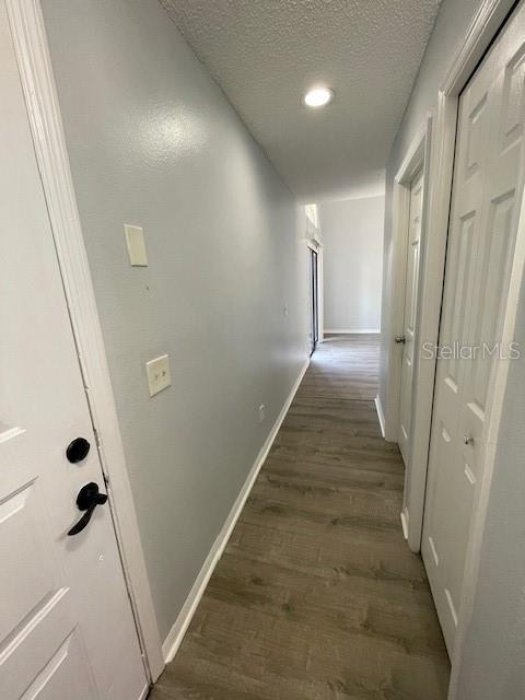 Image 3 of 31 For 6262 142nd Avenue N 1005