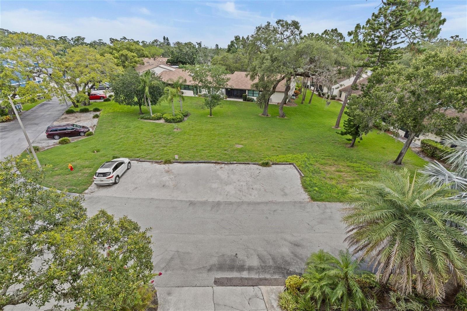 Image 39 of 45 For 1942 Golfview Drive 1942