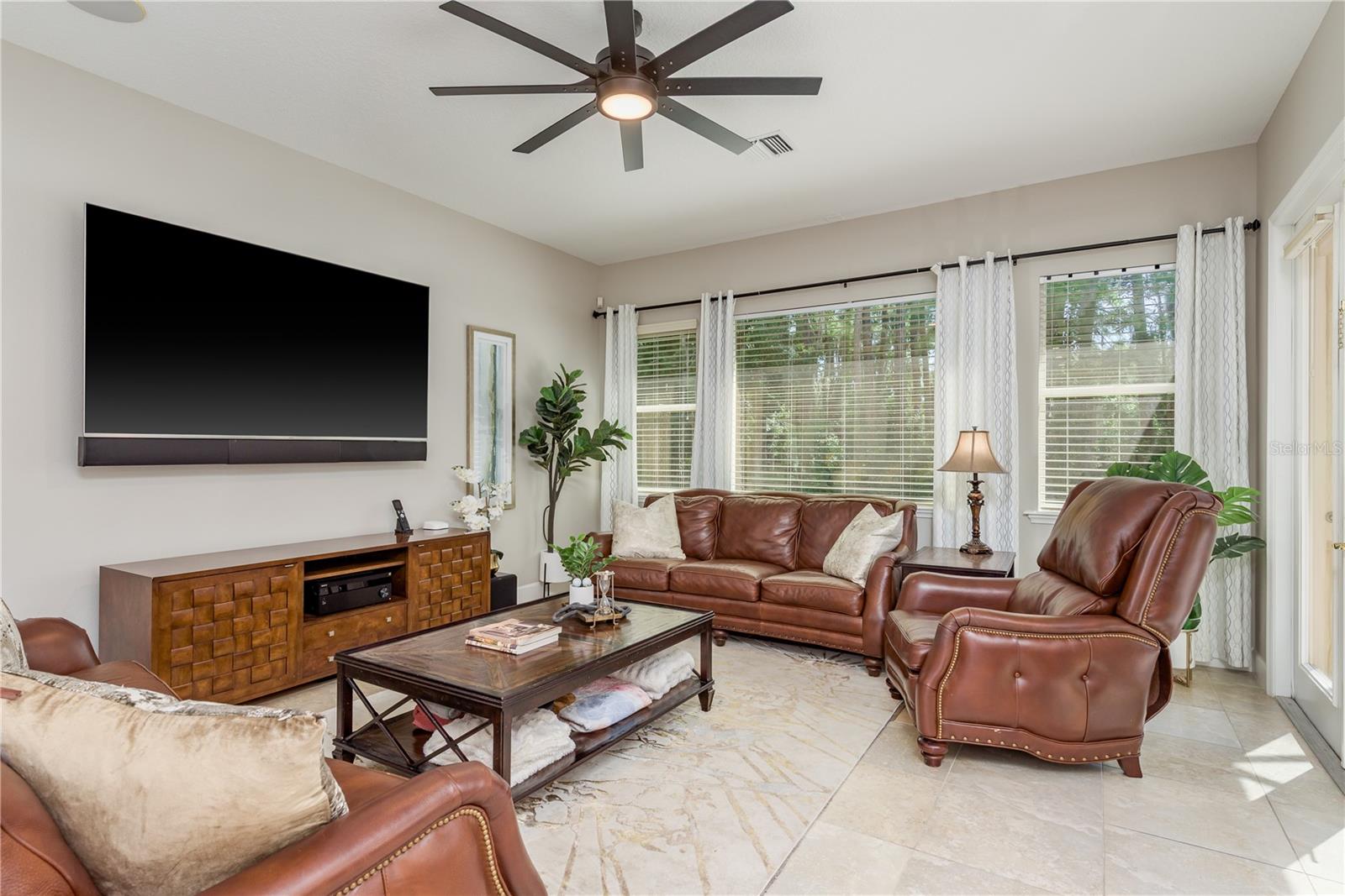 Image 19 of 78 For 3042 Wentworth Way