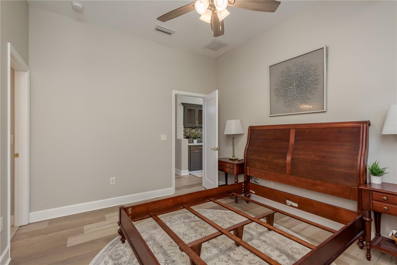 Image 49 of 78 For 3042 Wentworth Way