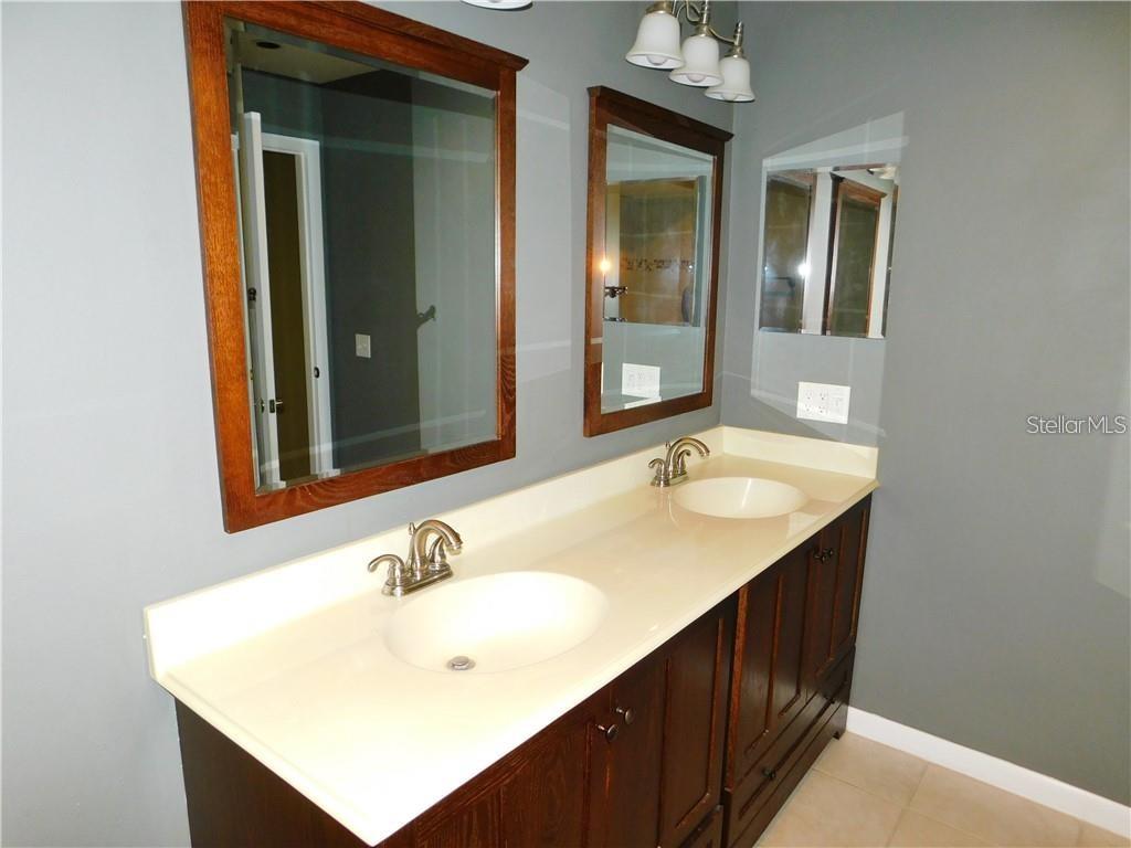 Image 12 of 17 For 2733 Countryside Boulevard 107