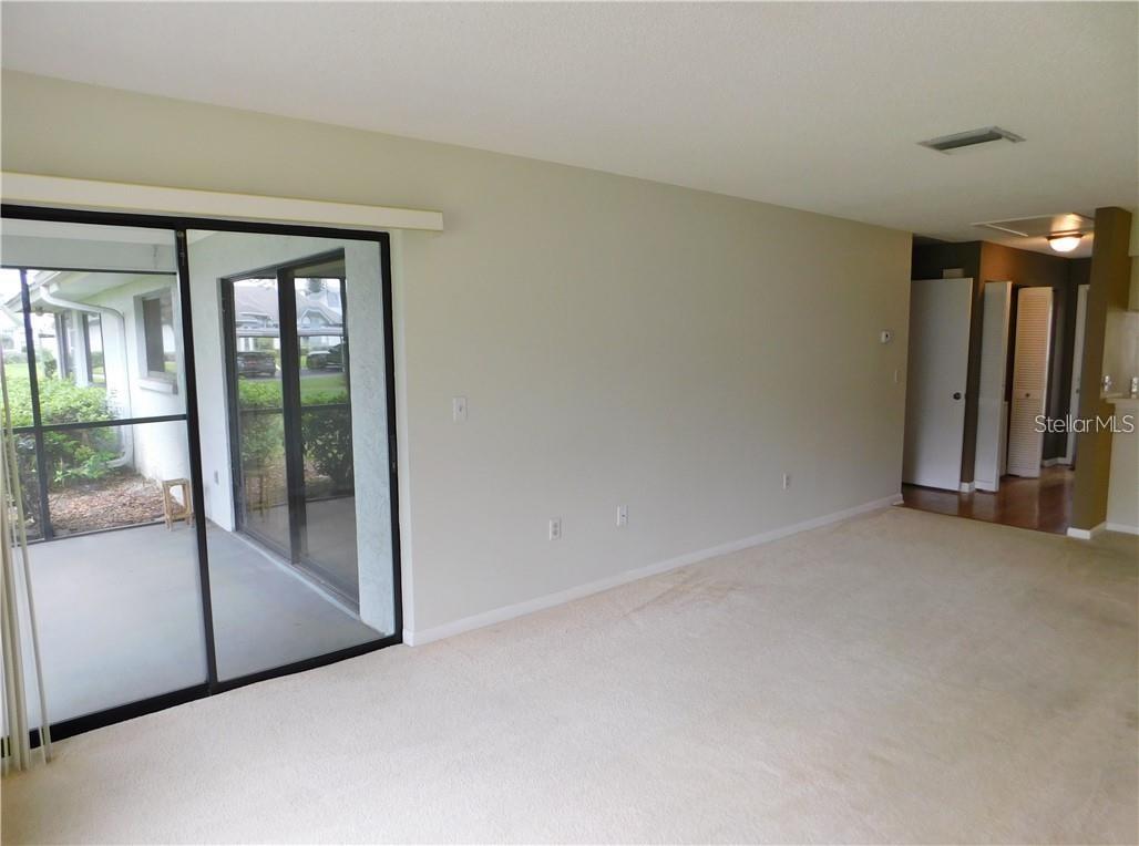Image 7 of 17 For 2733 Countryside Boulevard 107