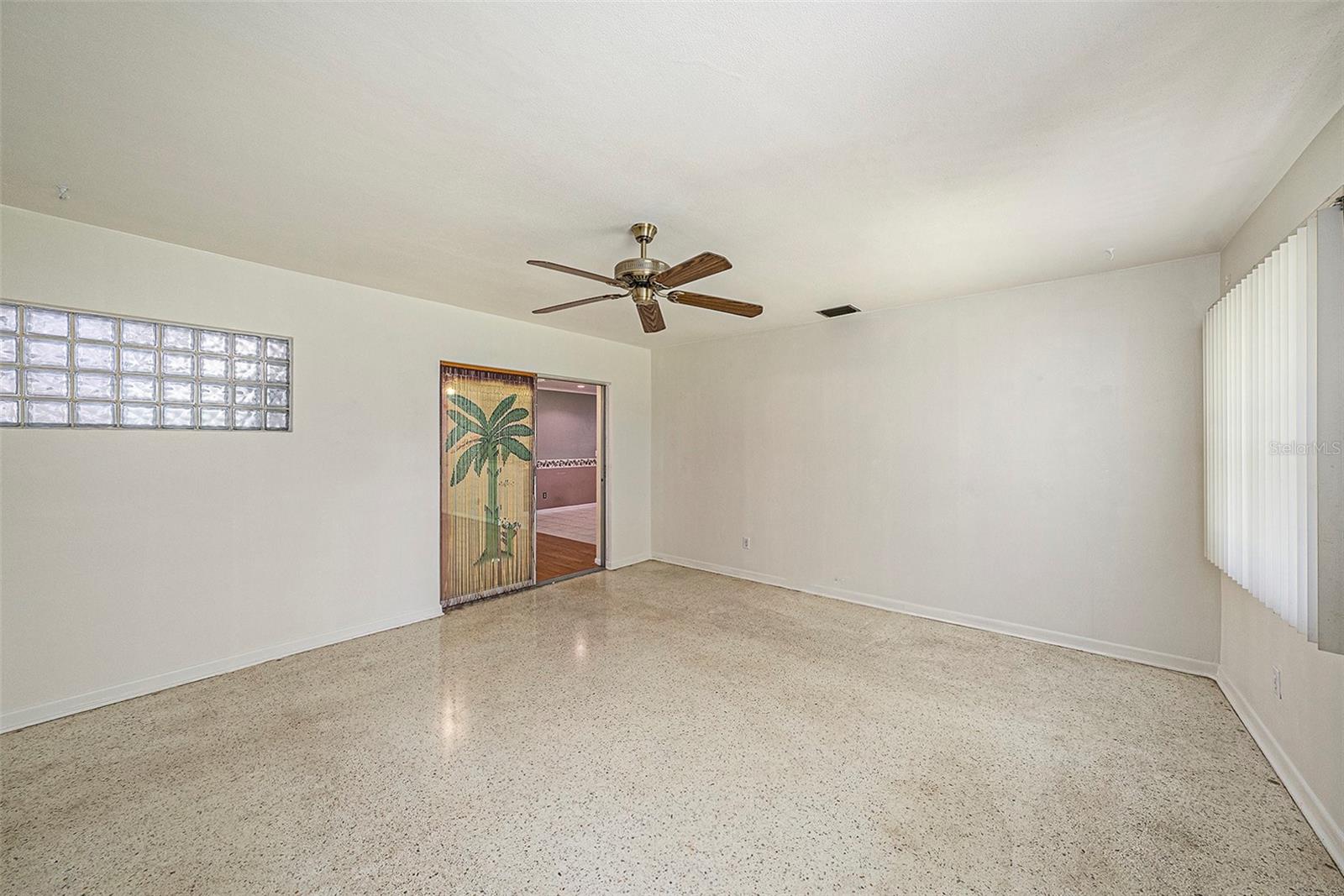 Image 14 of 39 For 1857 Belleair Road N