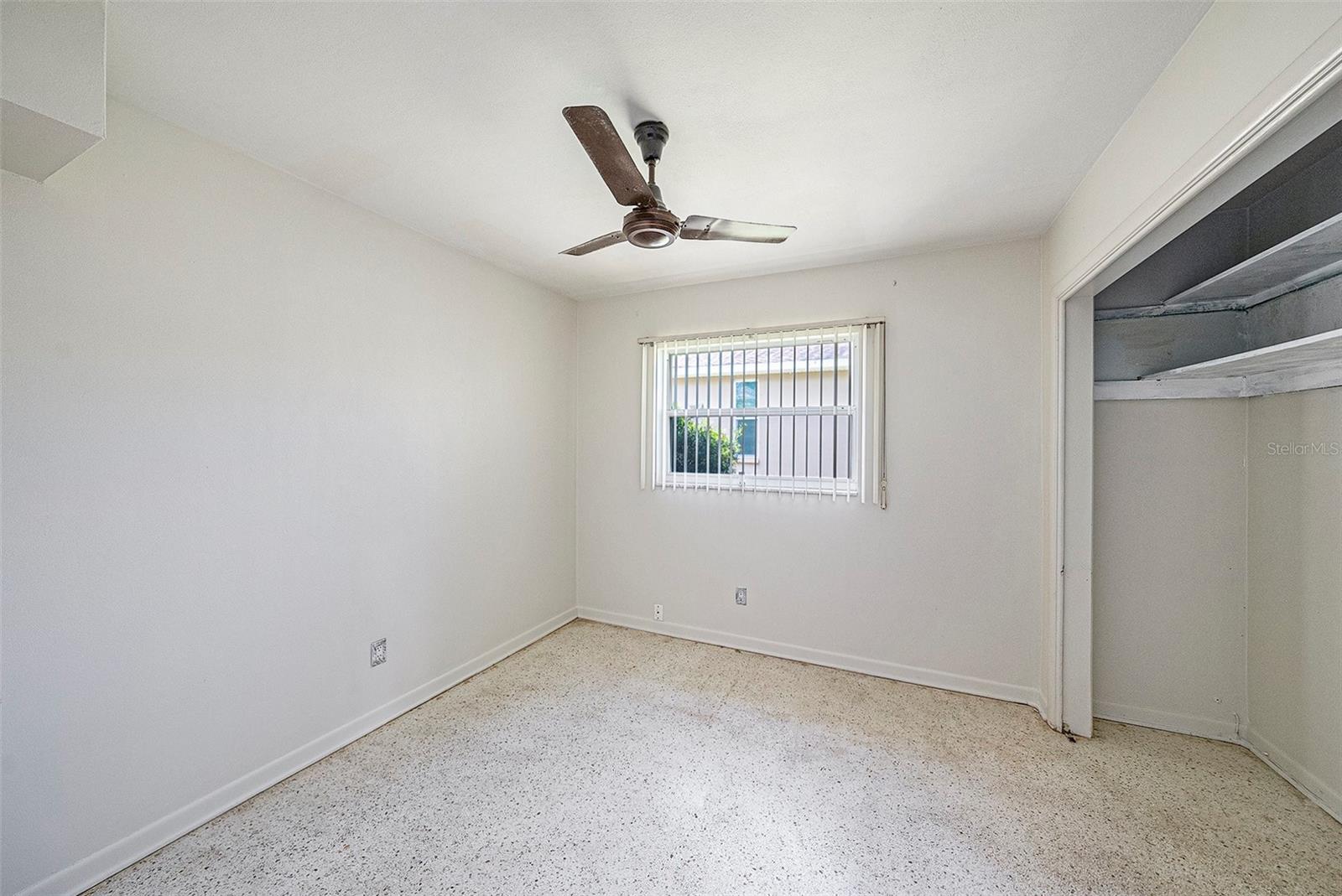 Image 23 of 39 For 1857 Belleair Road N