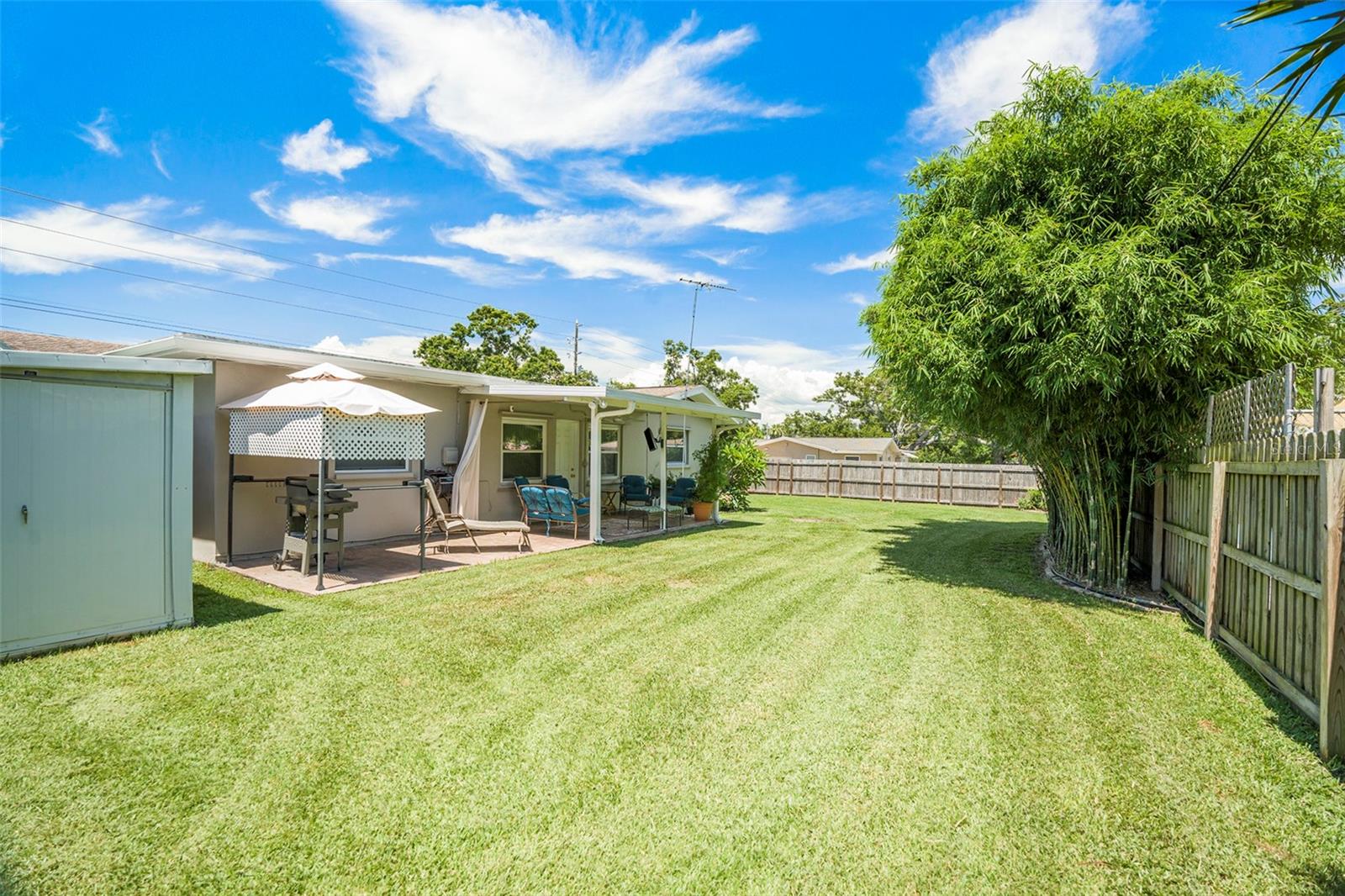 Image 8 of 12 For 1857 Belleair Road N