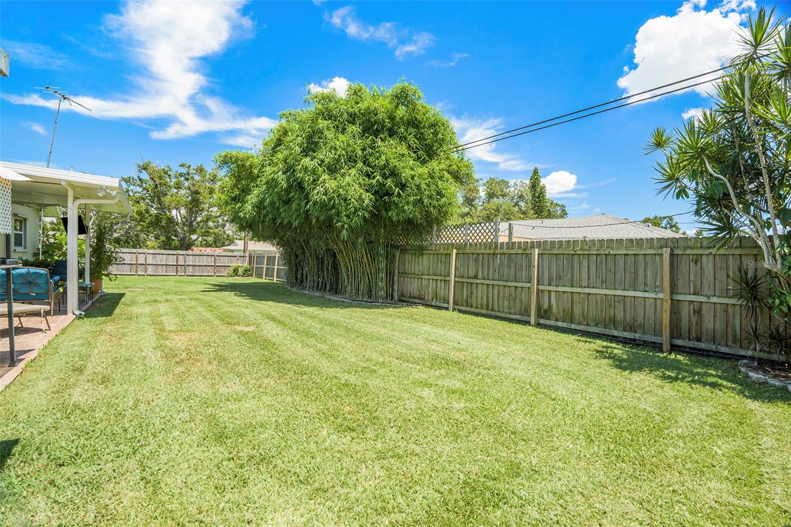 Image 9 of 12 For 1857 Belleair Road N
