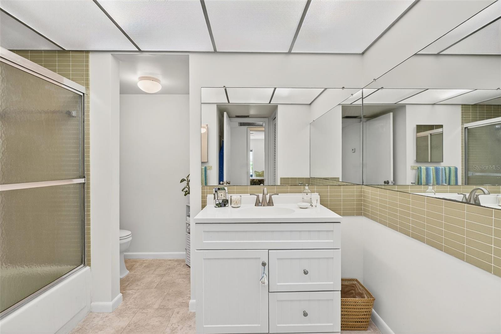 Listing photo id 26 for 10351 Regal Drive 24