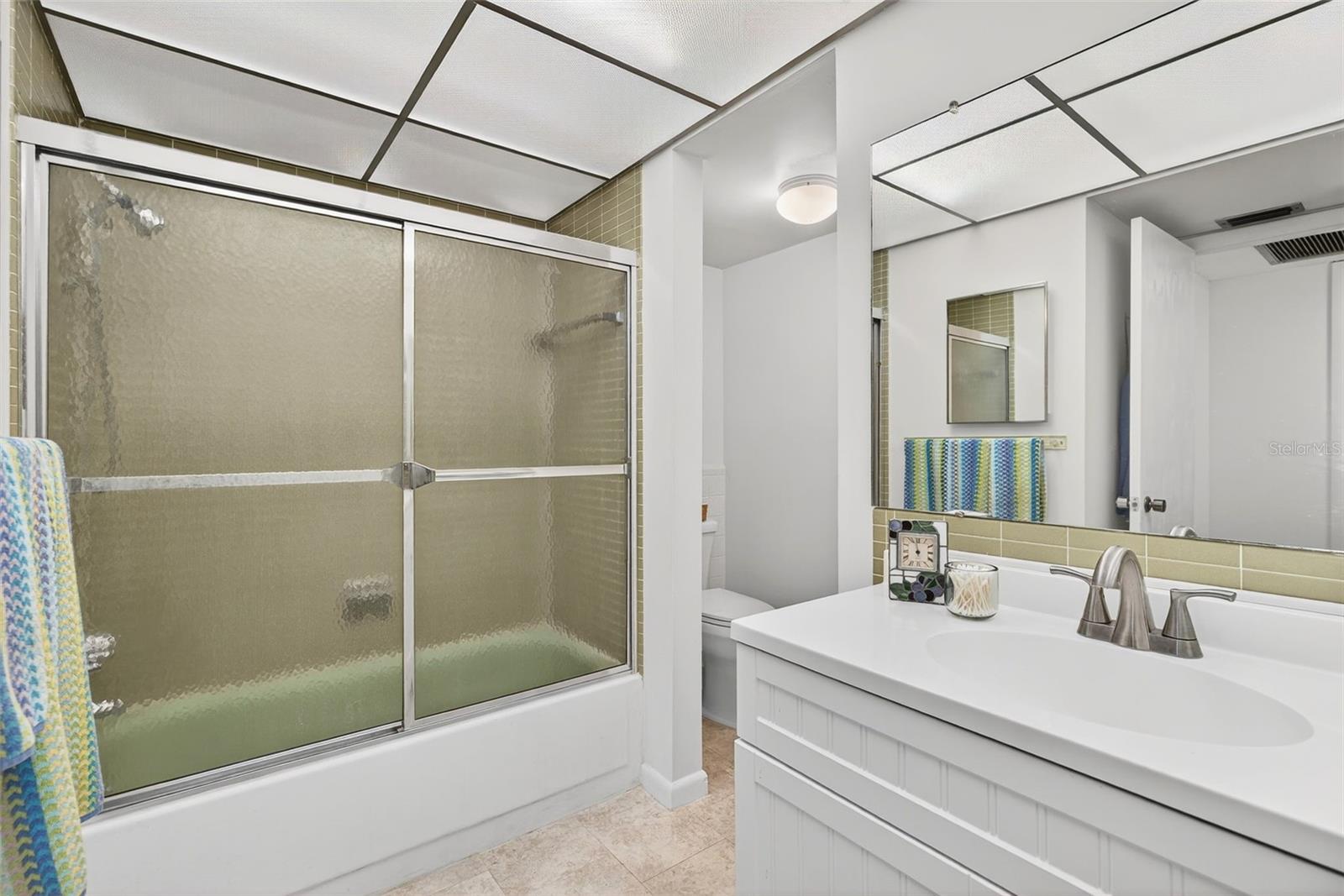 Listing photo id 27 for 10351 Regal Drive 24