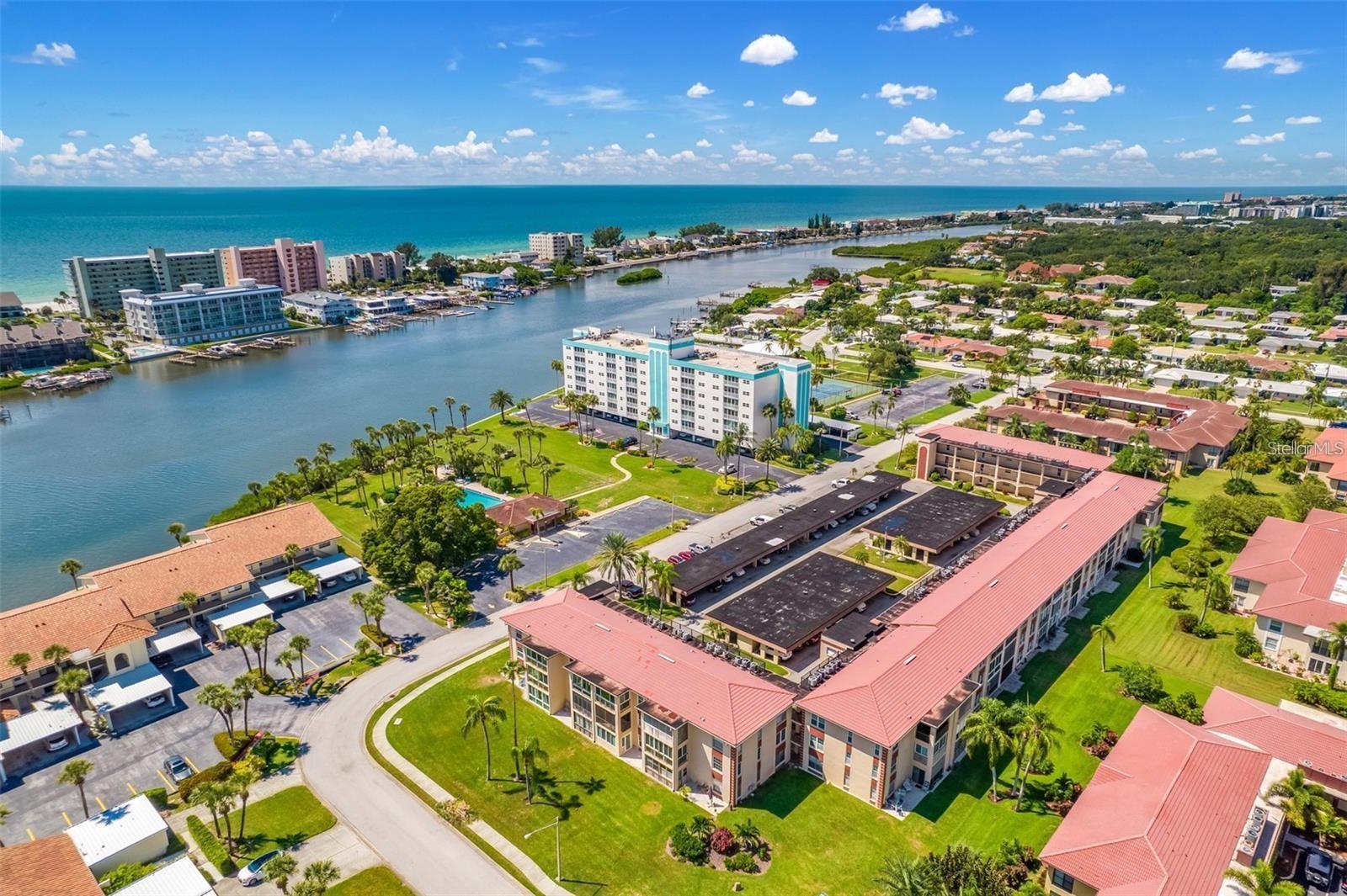 Listing photo id 30 for 10351 Regal Drive 24