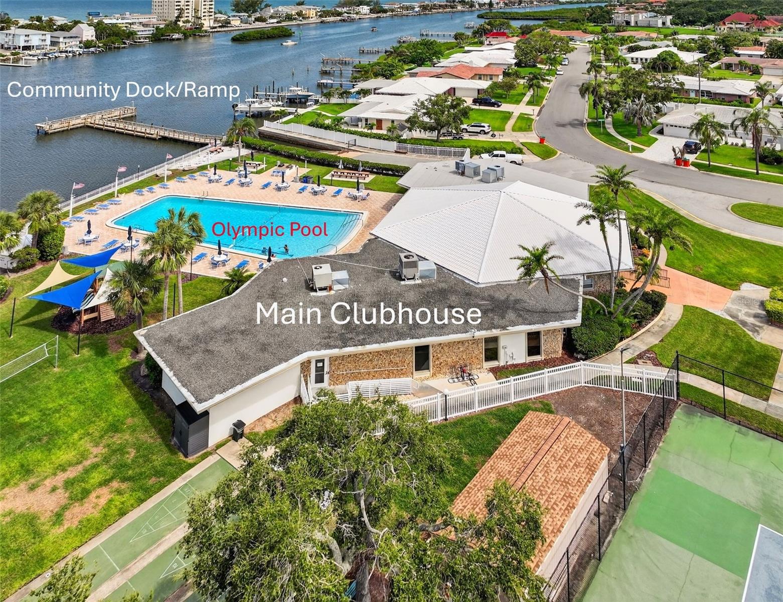Listing photo id 34 for 10351 Regal Drive 24