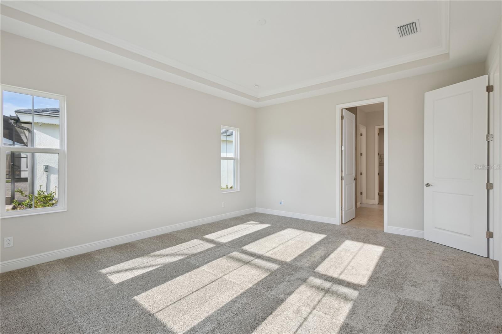 Image 6 of 39 For 11622 Gleaming Terrace