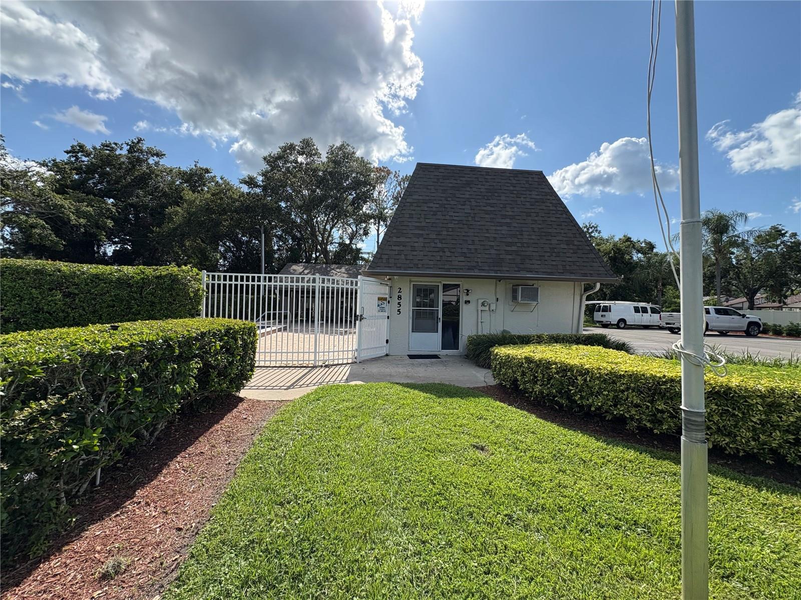 Image 27 of 27 For 2900 Grovewood Boulevard A