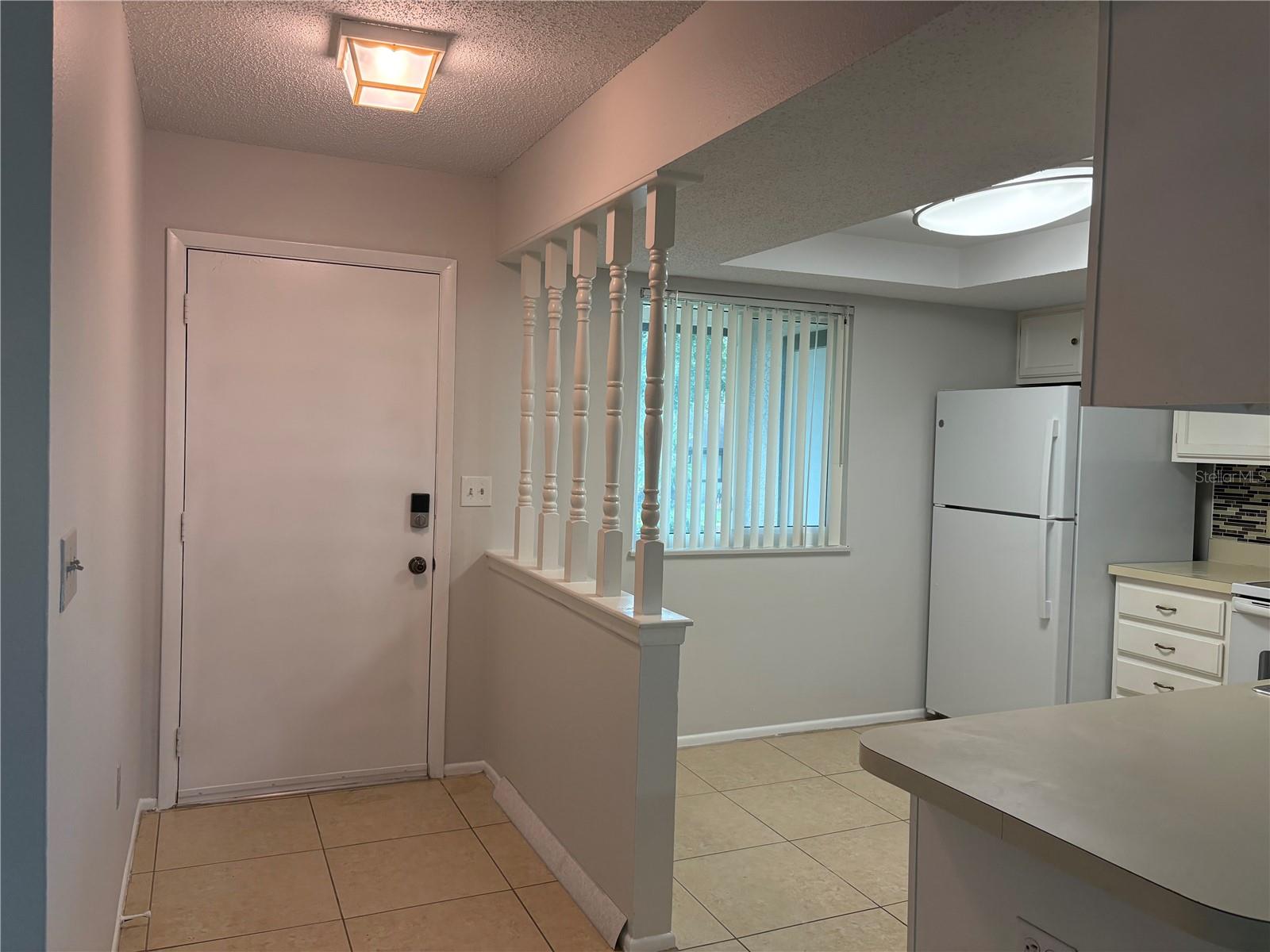 Image 4 of 27 For 2900 Grovewood Boulevard A