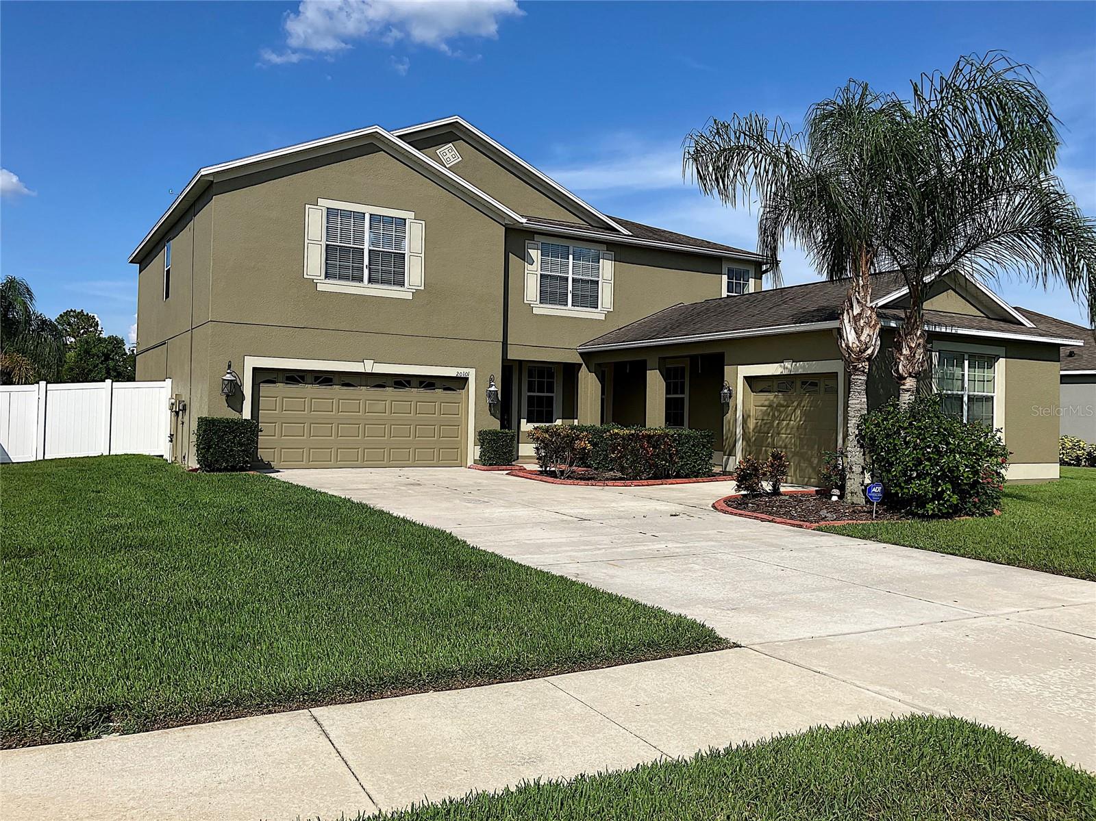 Details for 20101 Oakflower Avenue, TAMPA, FL 33647