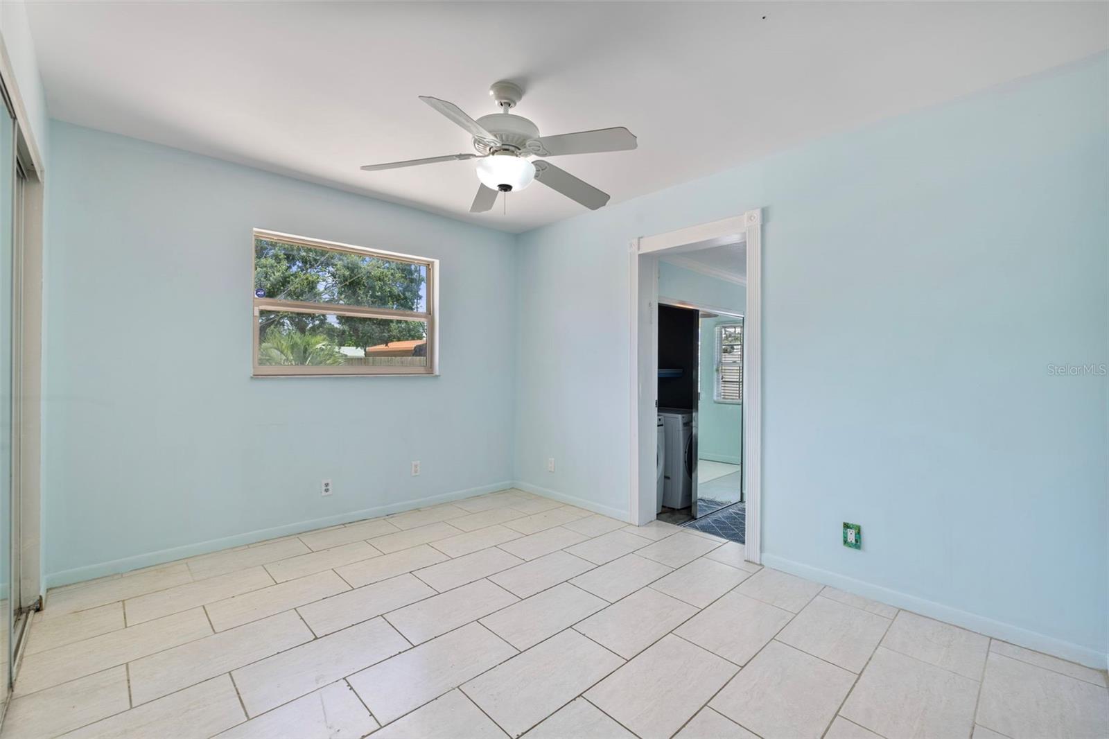Listing photo id 22 for 4530 Catalonia Way S
