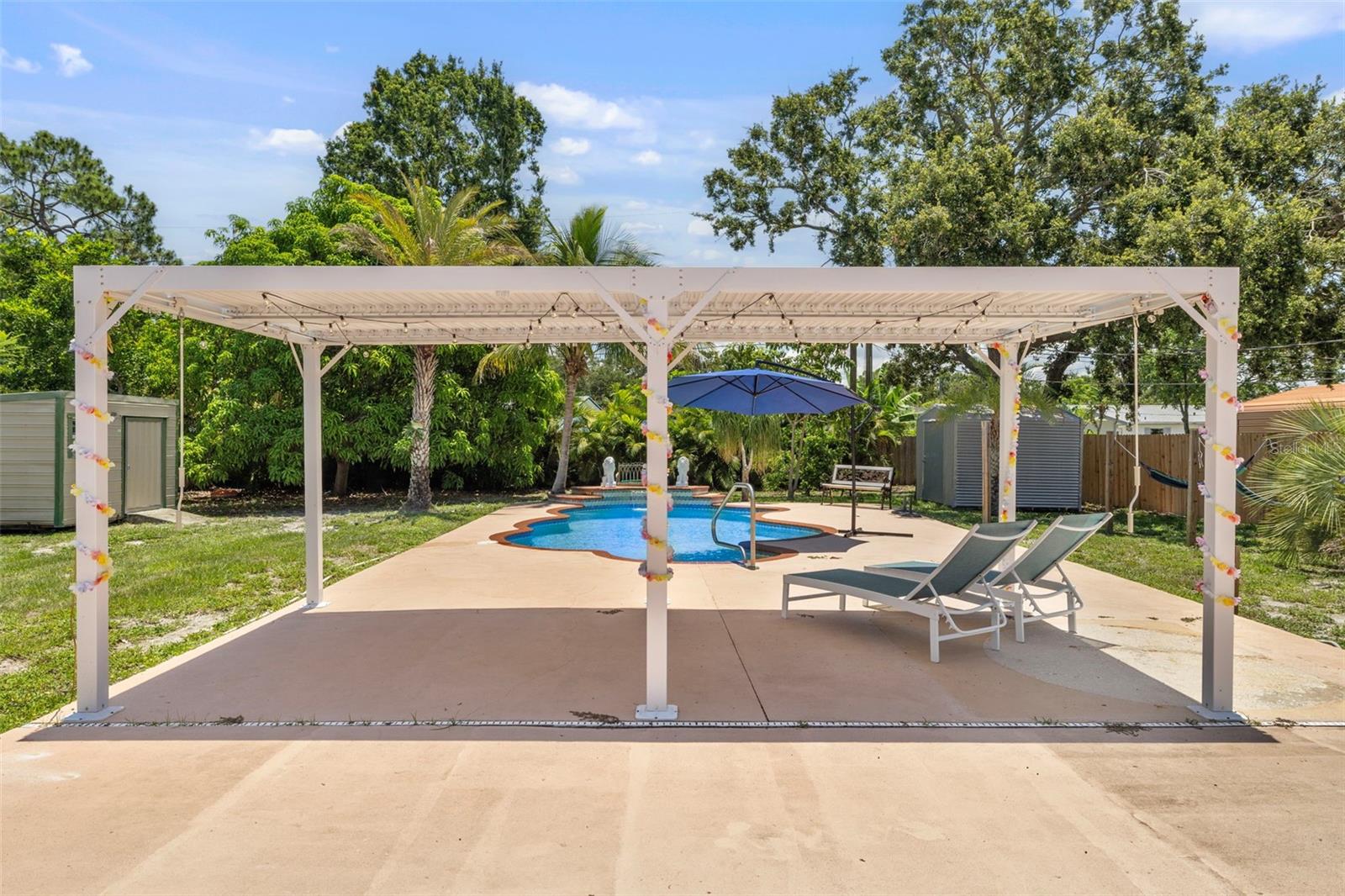 Listing photo id 29 for 4530 Catalonia Way S