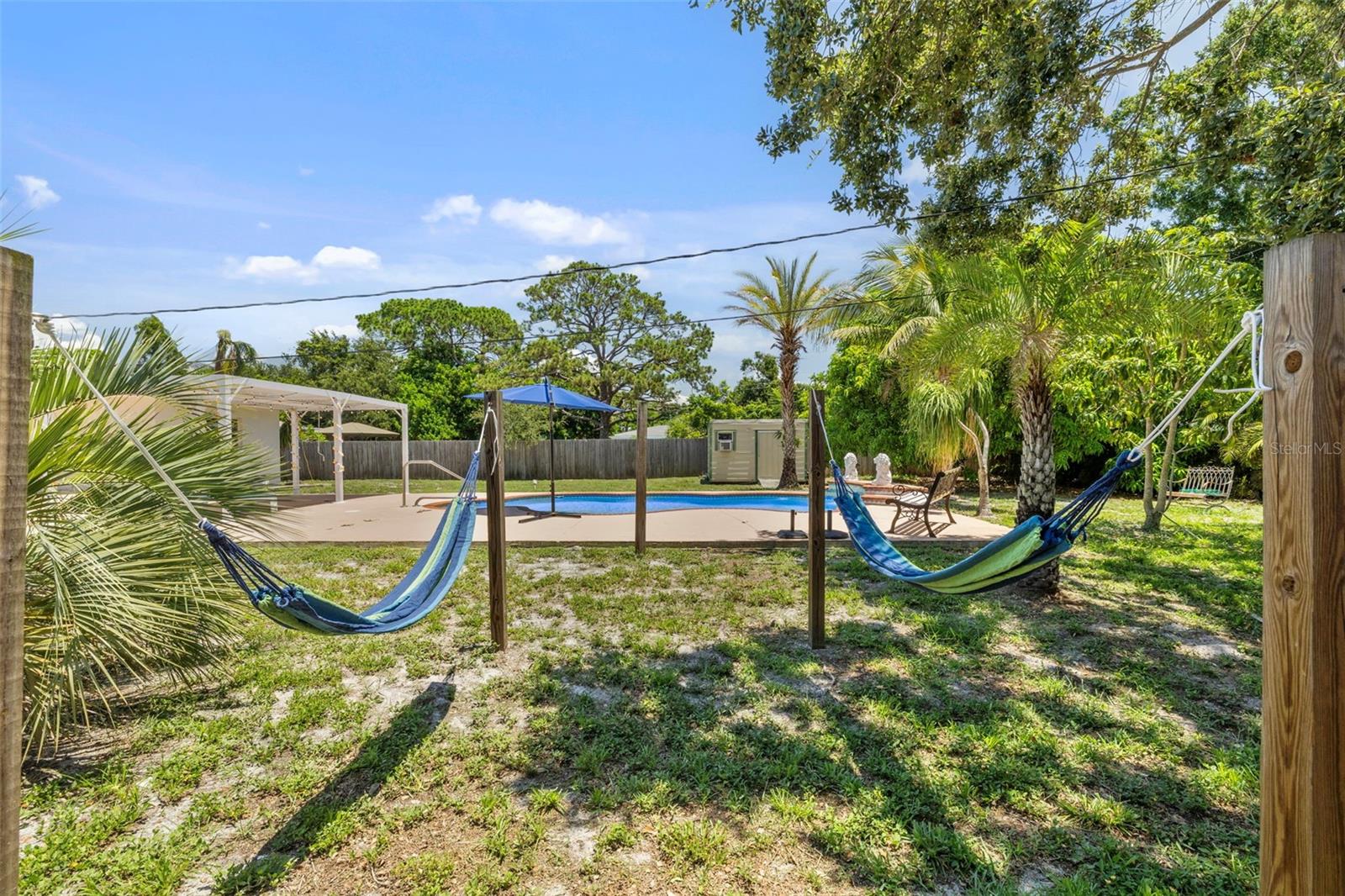 Listing photo id 38 for 4530 Catalonia Way S