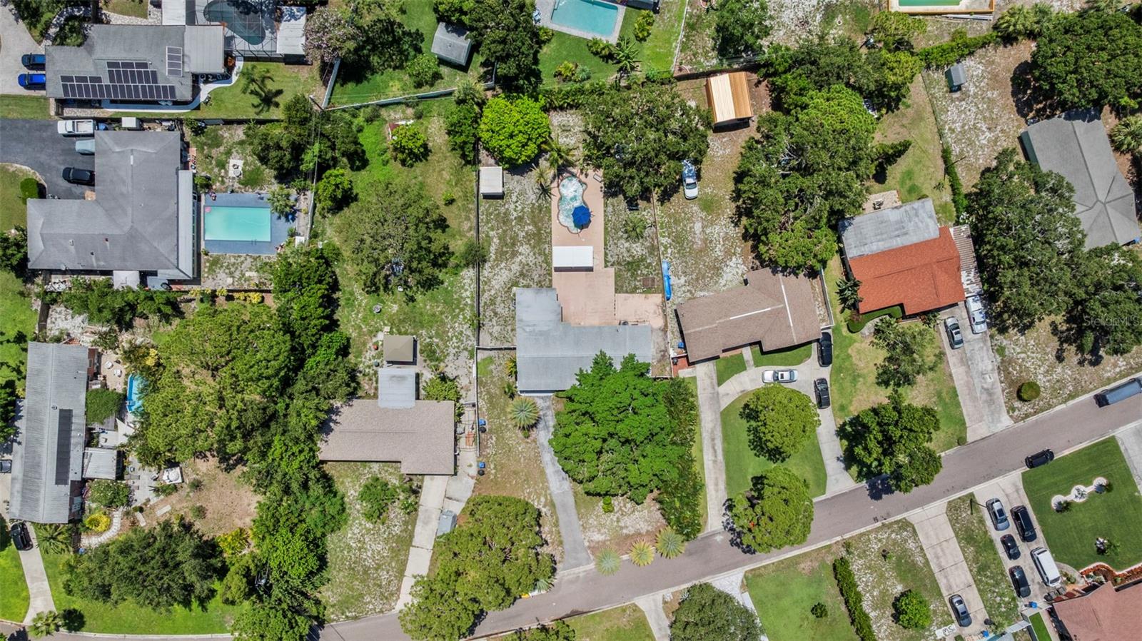 Listing photo id 51 for 4530 Catalonia Way S