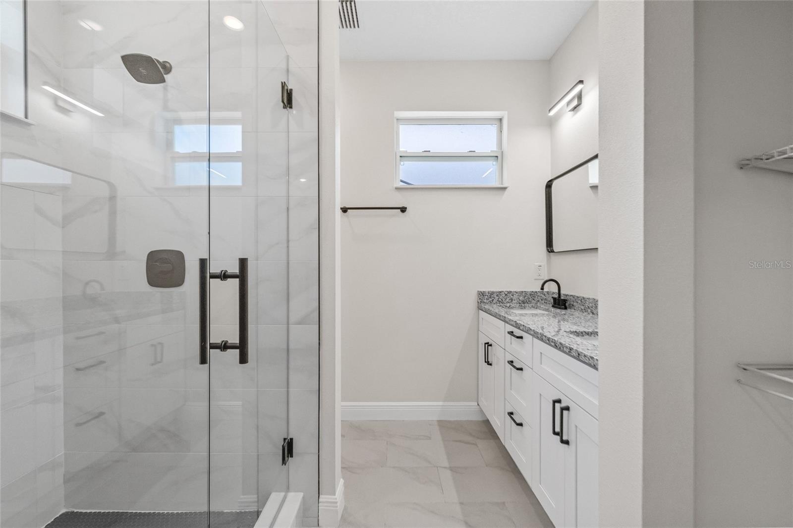 Image 27 of 41 For 8319 Ogontz Avenue