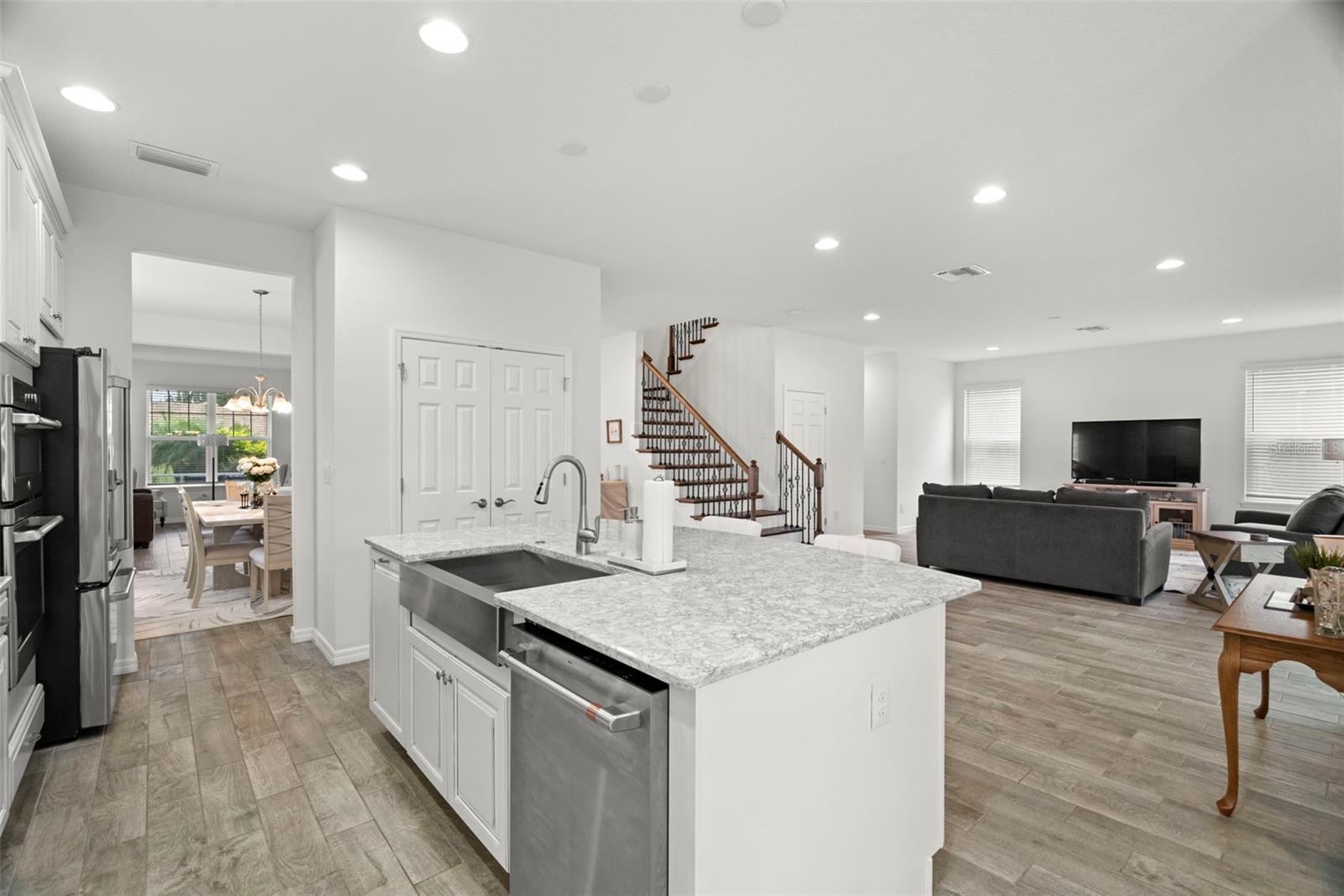 Image 8 of 23 For 4607 Los Robles Court