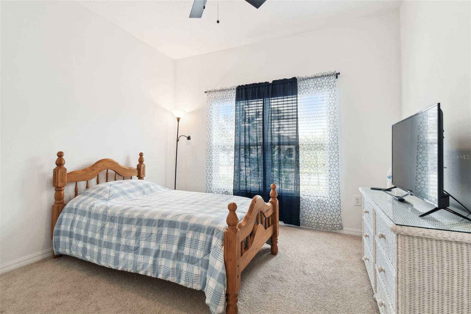Listing photo id 23 for 12351 Nouveau Avenue