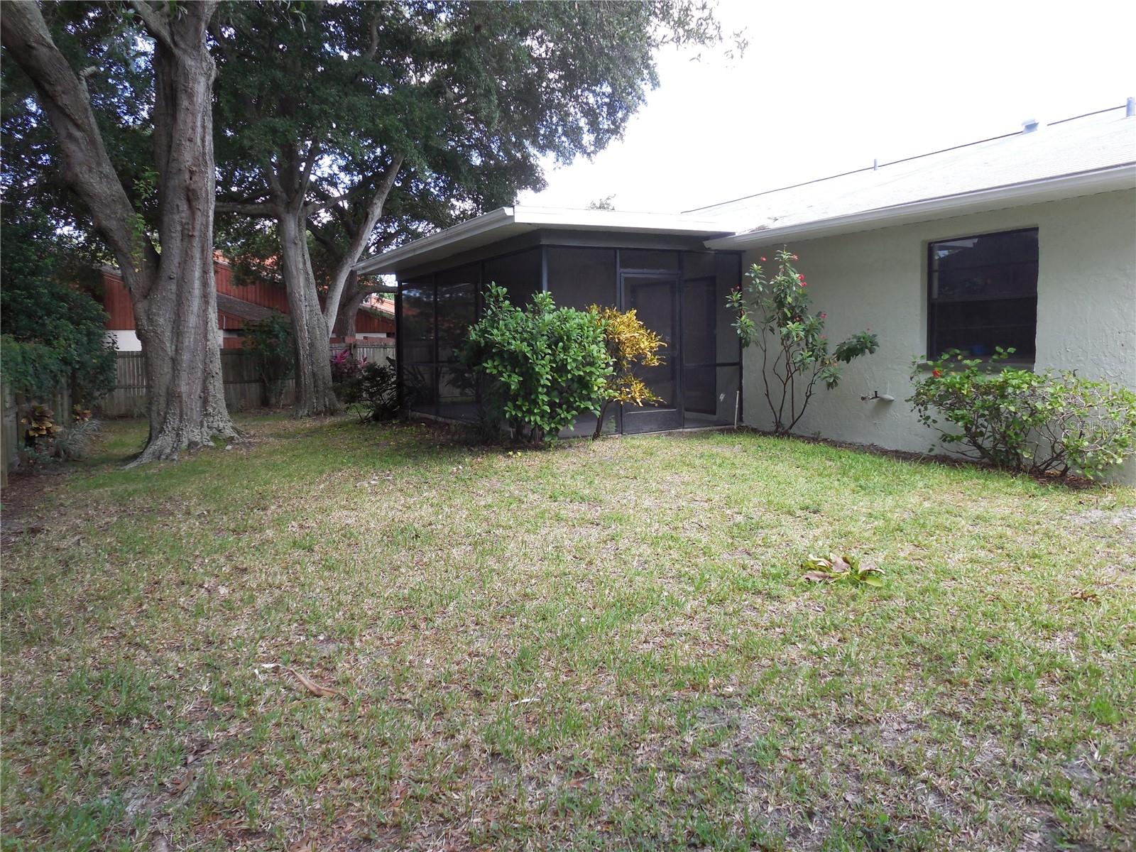 Image 14 of 15 For 2101 Sun Tree Drive